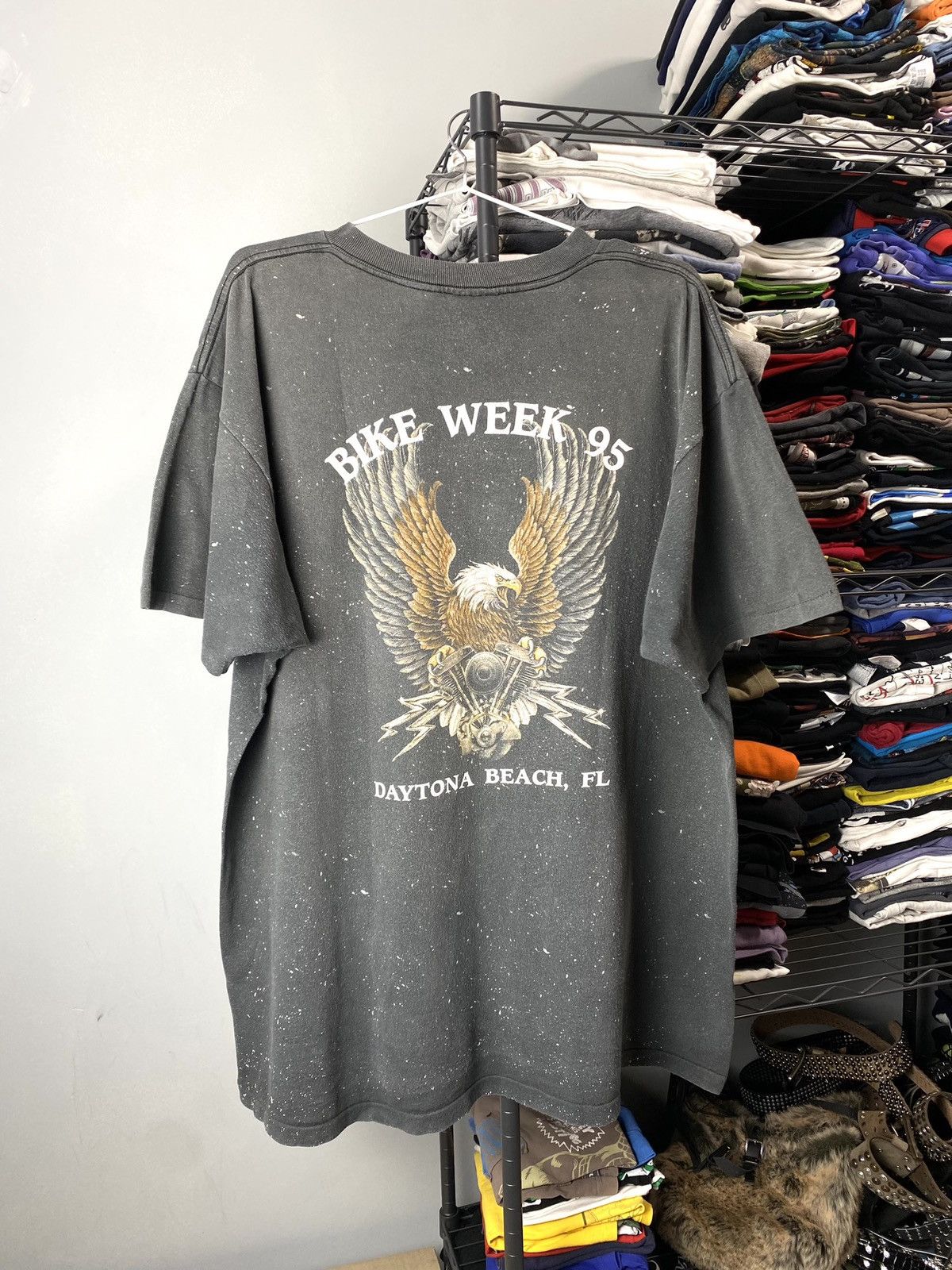 Band Tees 🔥 Vintage 1995 3D Emblem Daytona Bitch Bike Week T Shirt Size US XL / EU 56 / 4 - 2 Thumbnail