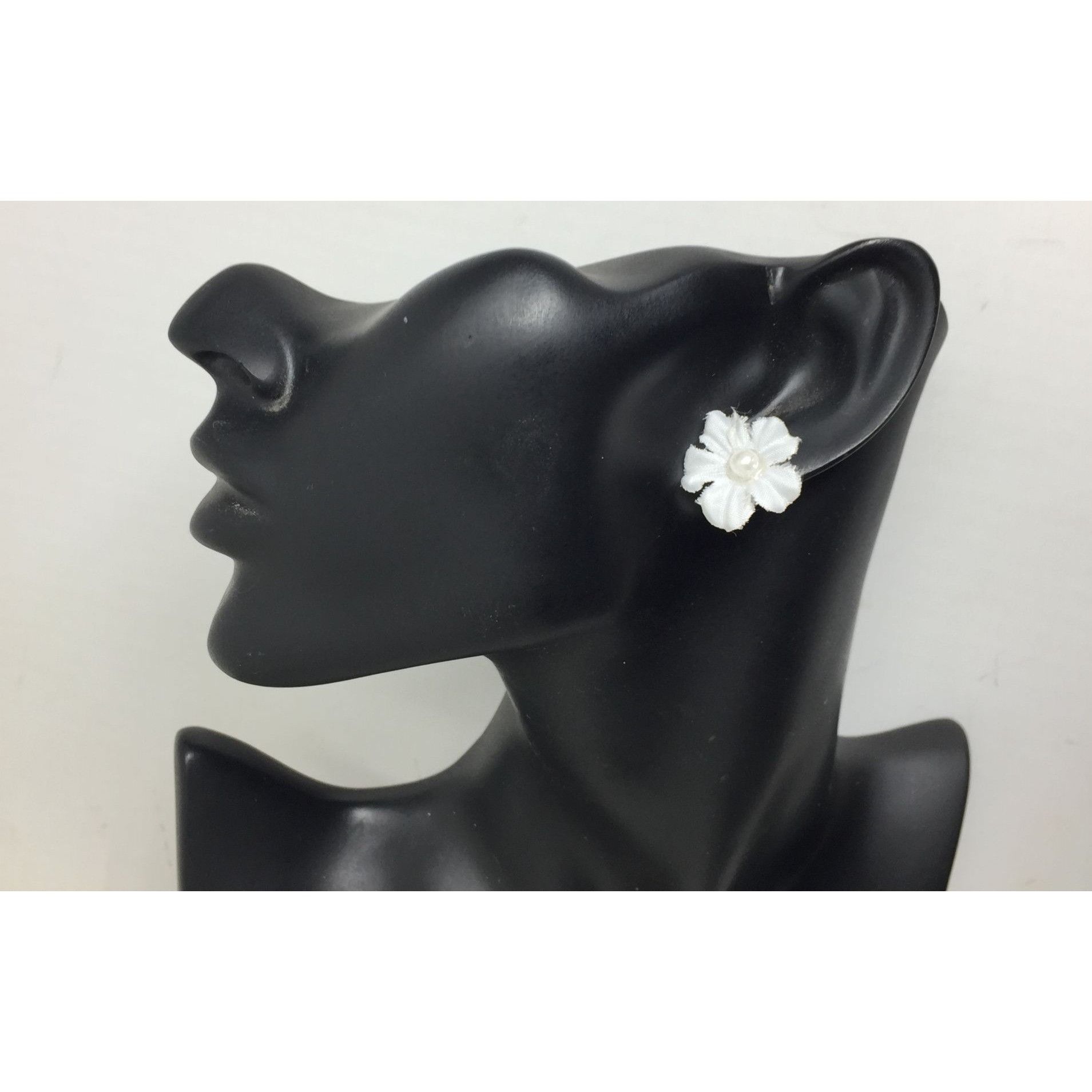 Other 2 Pairs of Women's Flower Earrings (1 black and 1 white pair Size ONE SIZE - 3 Thumbnail