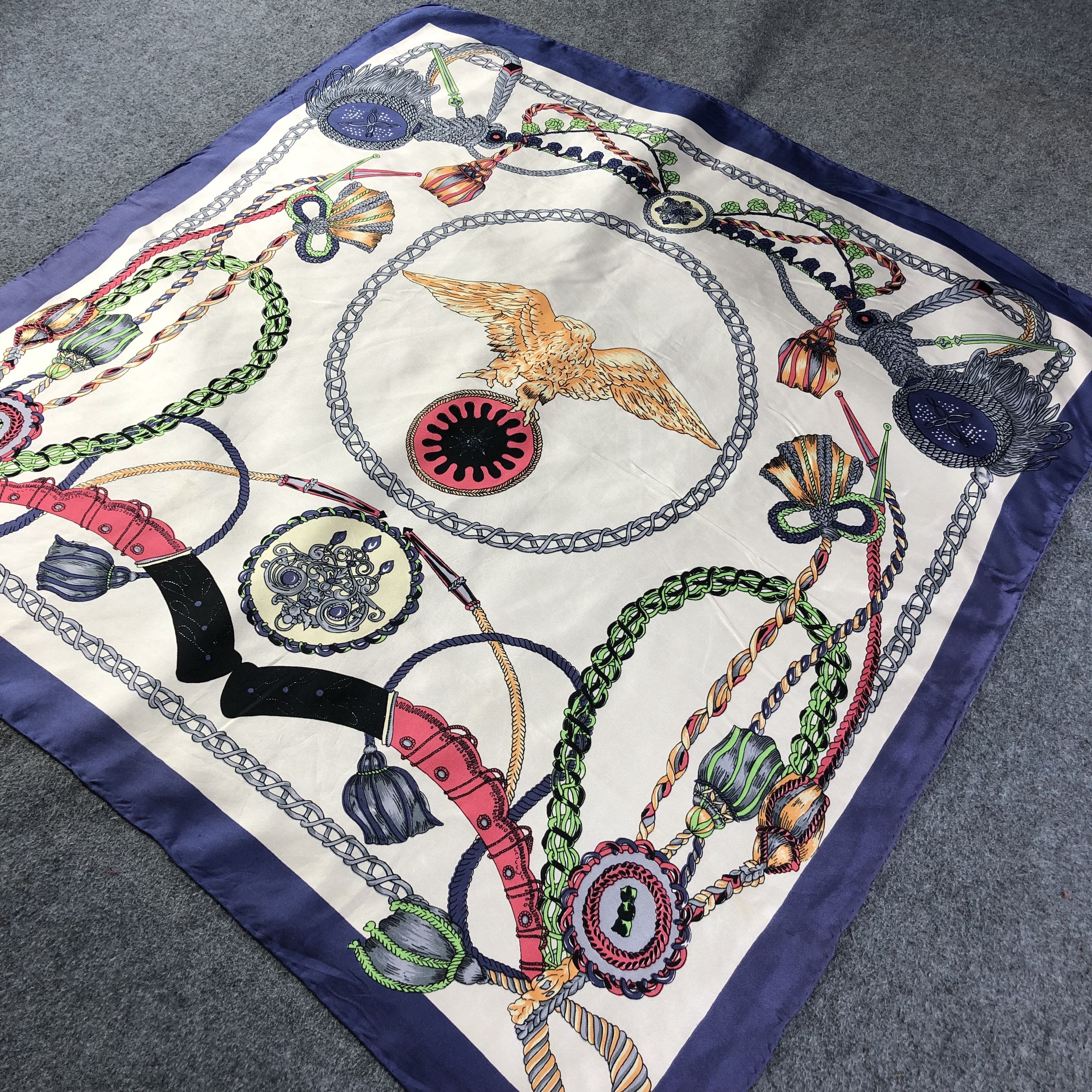 Vintage Vintage Luxury Eagle Silk Scarf M685 Size ONE SIZE - 2 Thumbnail