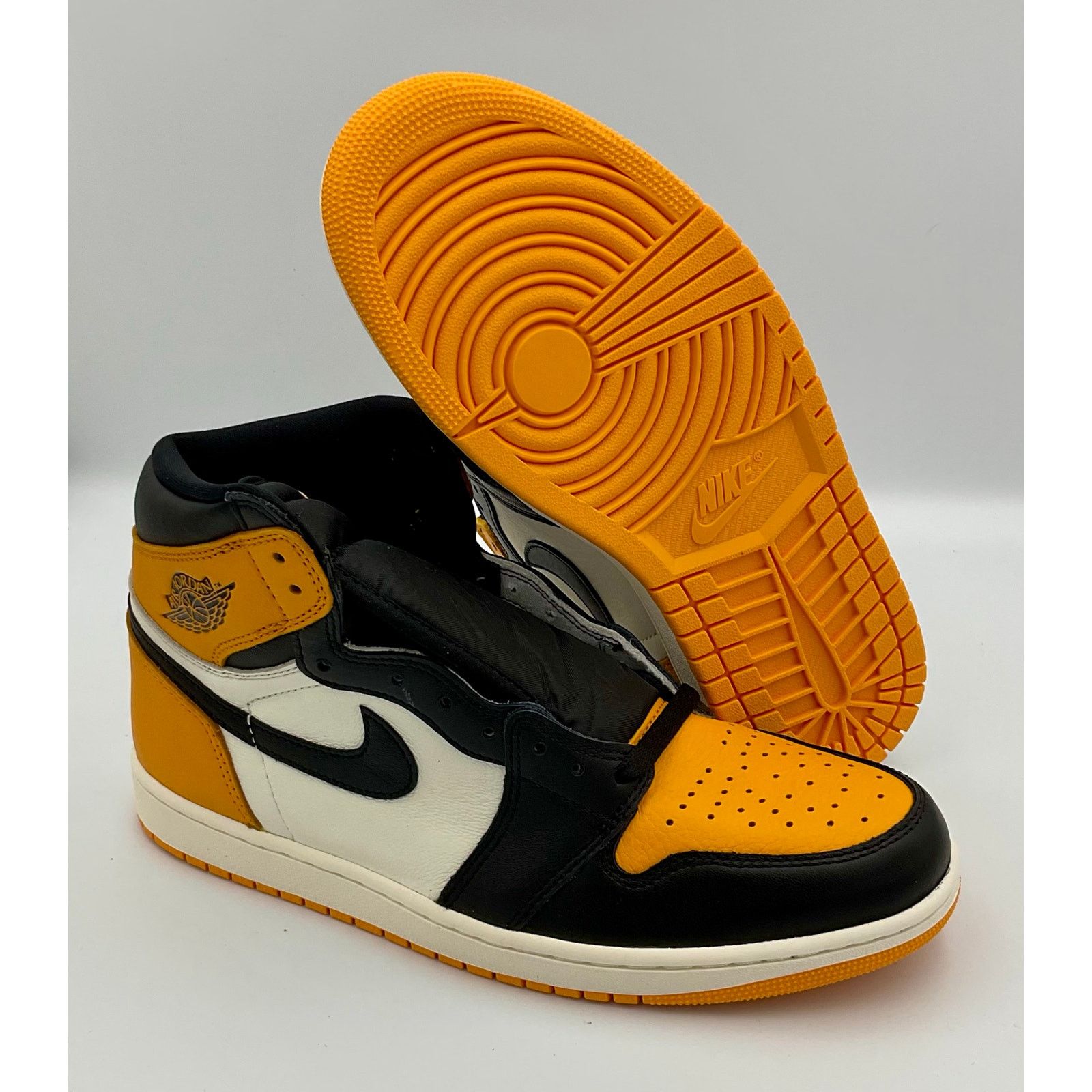 Nike Air Jordan 1 Retro High OG Yellow Toe Taxi Sz 12 Size US 12 / EU 45 - 4 Thumbnail