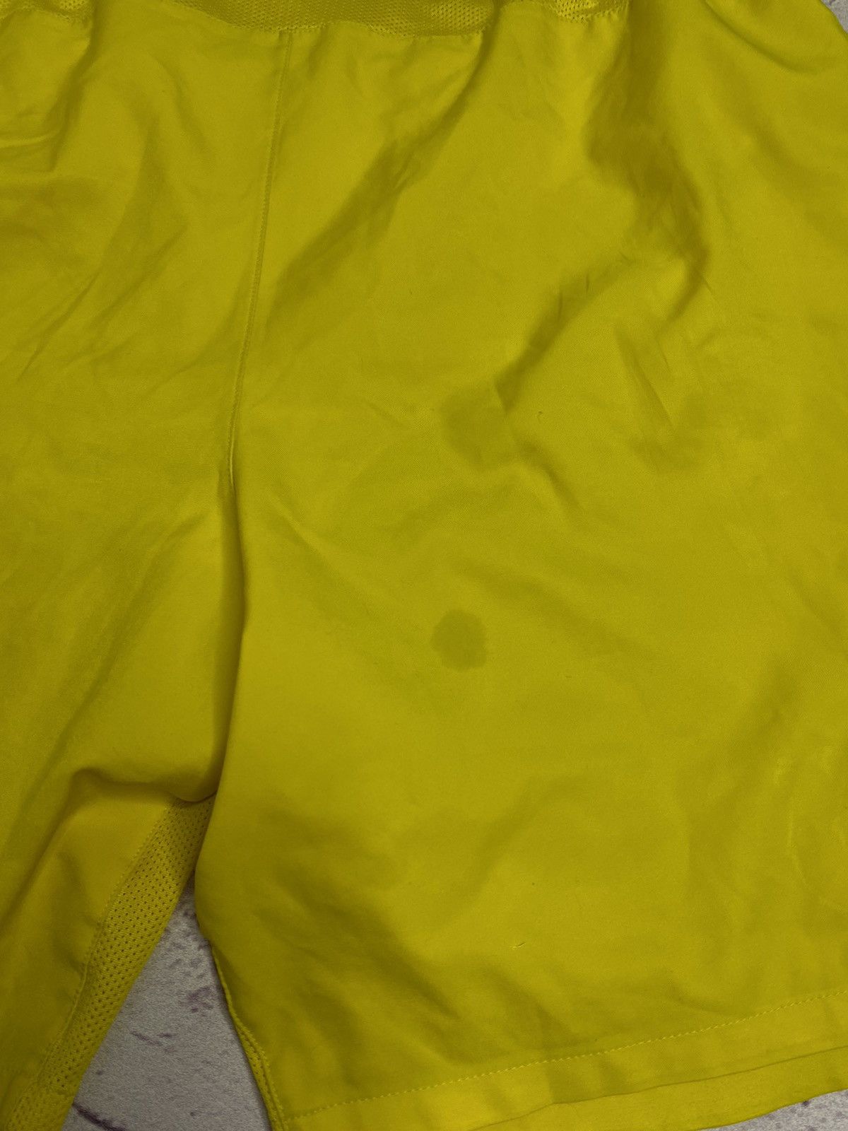 Nike MENS Nike Barcelona Yellow Soccer Shorts vintage Size US 34 / EU 50 - 11 Thumbnail