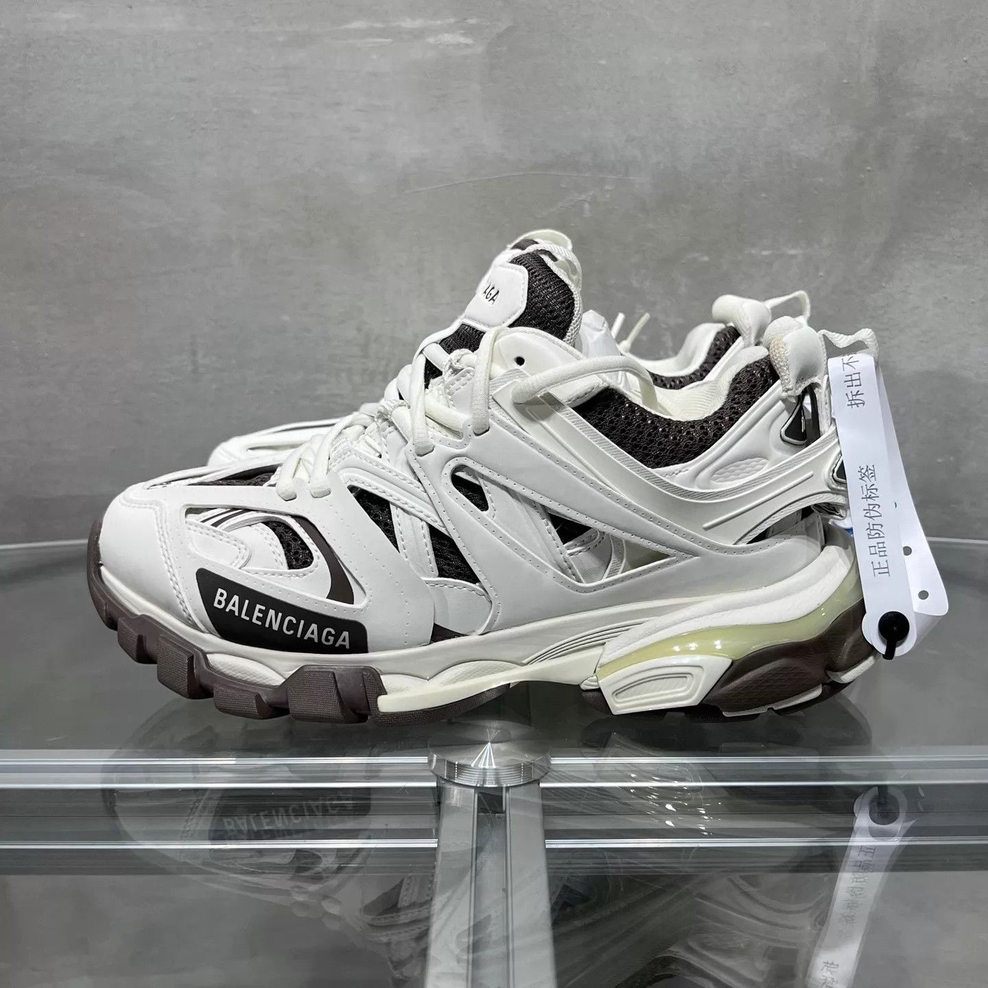 Balenciaga Balenciaga Track White & Brown 37 Size US 7 / IT 37 - 3 Thumbnail