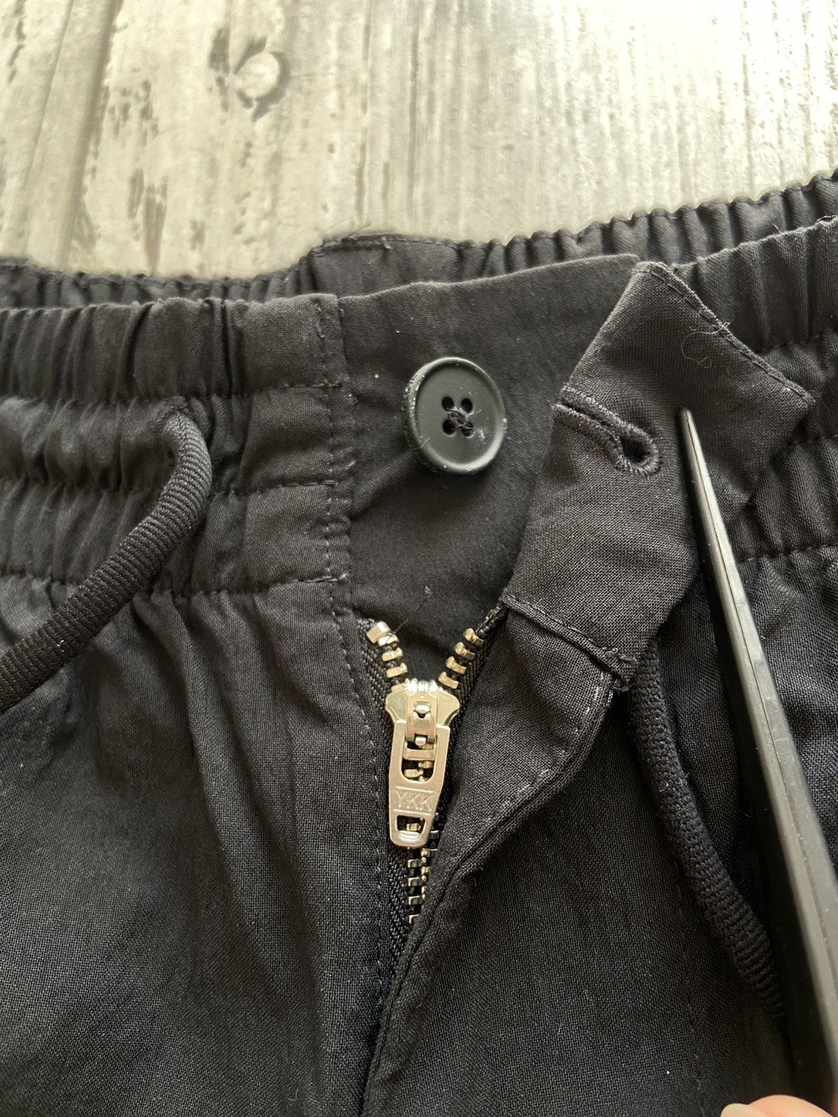 Y-3 Y-3 Adidas x Yohji Yamamoto Cargo Pants Size US 38 / EU 54 - 7 Thumbnail
