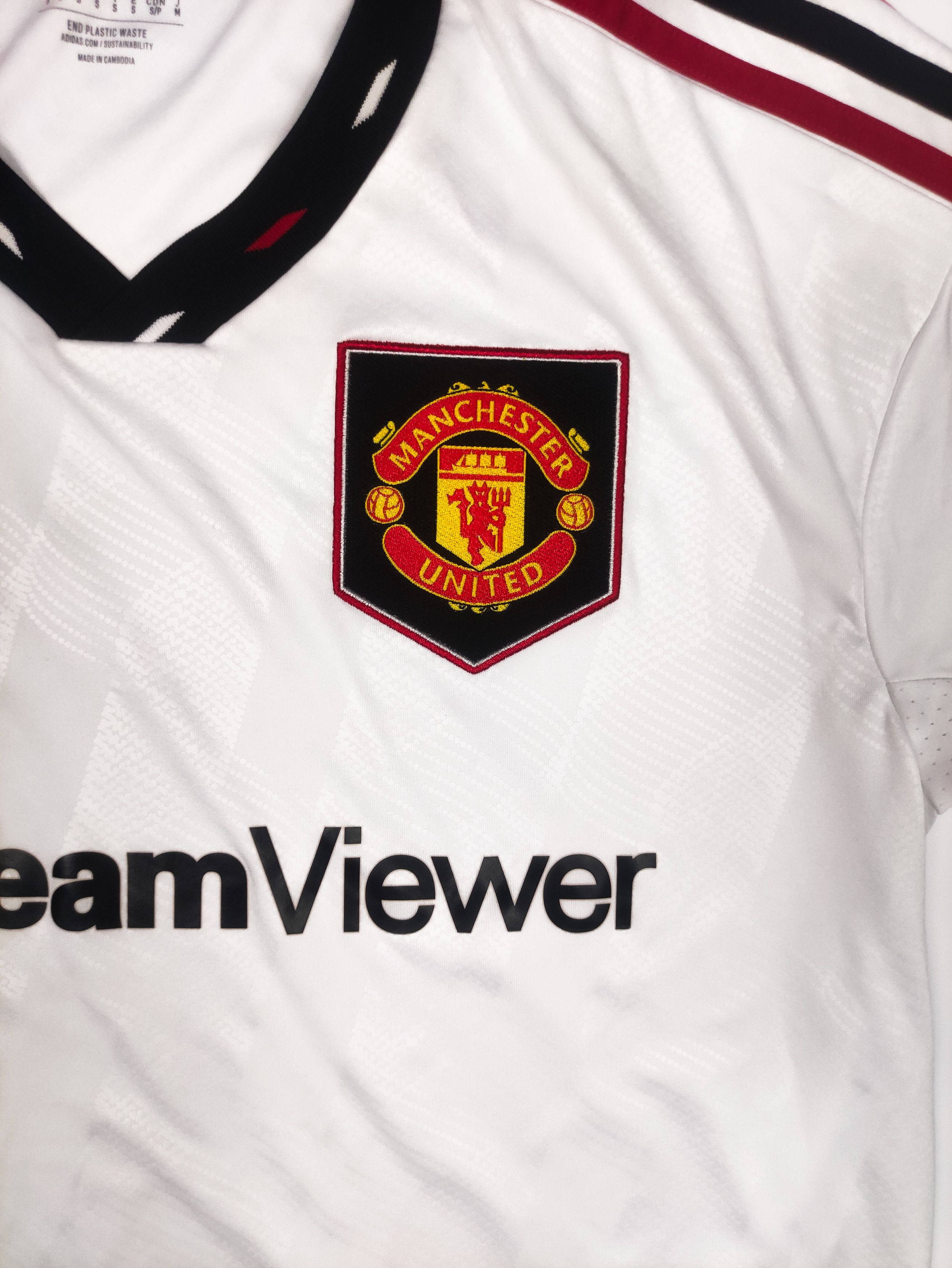 Adidas Manchester United 2022 2023 Adidas Away Shirt Size US S / EU 44-46 / 1 - 9 Thumbnail