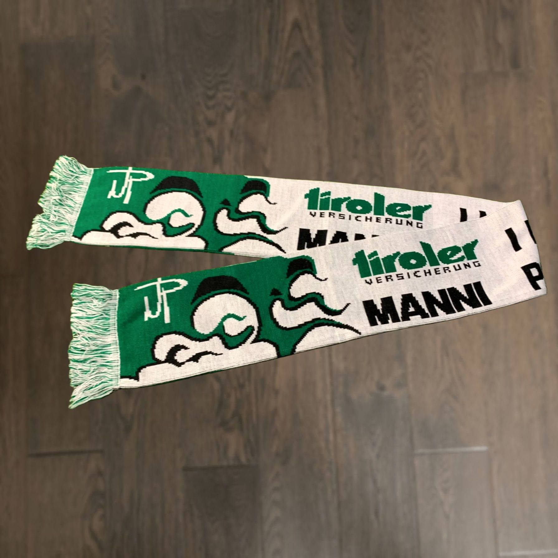 Vintage Official Product Scarf Men One Size White Green TIROLER VERSICHERUNG AUSTRIA Casual Scarf Pattern Solid Size ONE SIZE - 1 Thumbnail