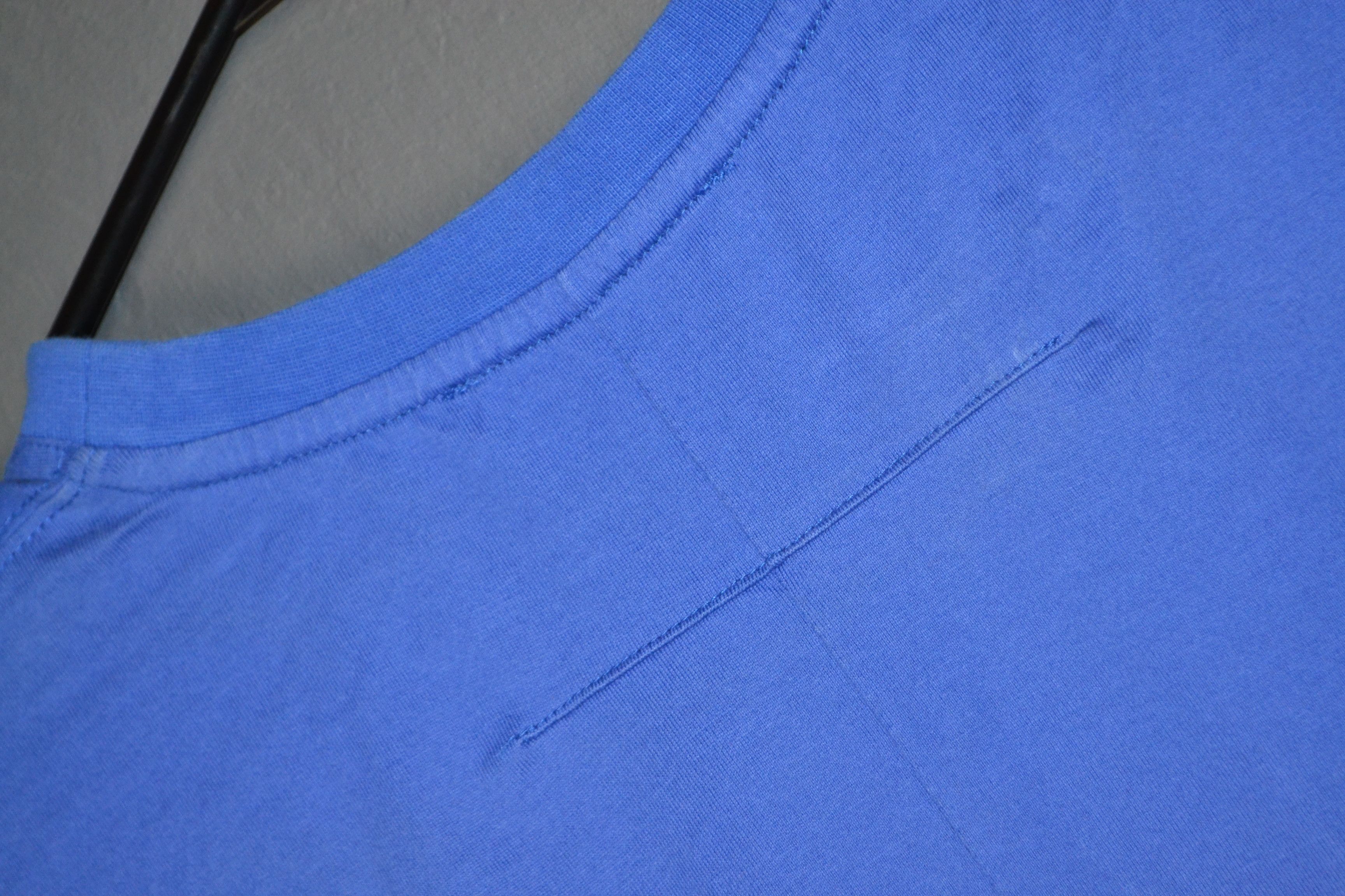 Givenchy Givenchy S/S 2018 Blue T-shirt M Size US M / EU 48-50 / 2 - 8 Thumbnail