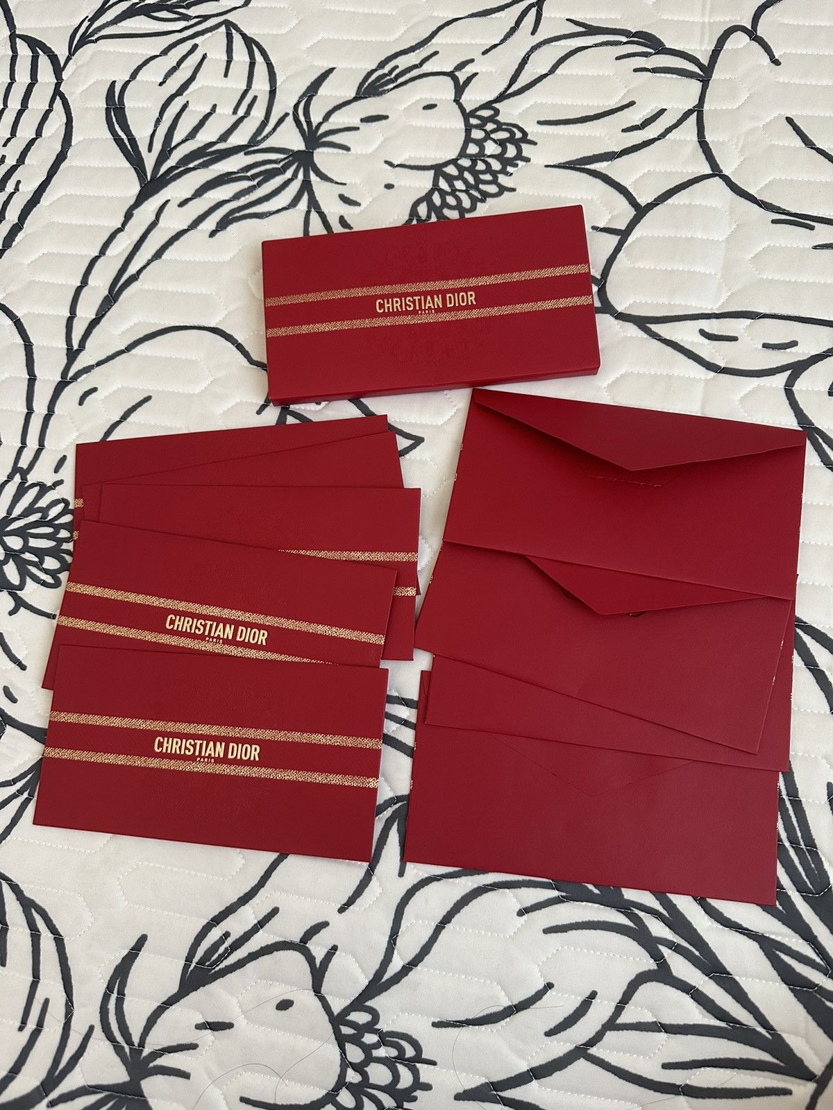 Dior Dior red envelopes Size ONE SIZE - 2 Thumbnail