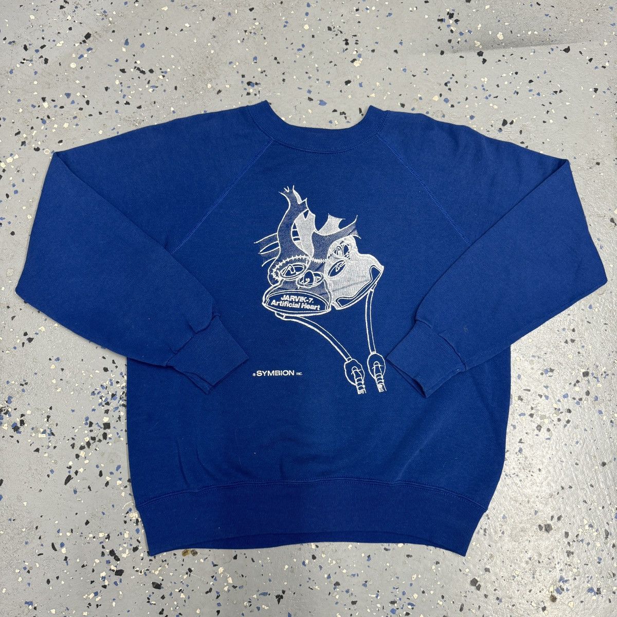 Jerzees Vintage 90s Jerzees Artificial Heart Graphic Sweatshirt M Size US M / EU 48-50 / 2 - 1 Thumbnail
