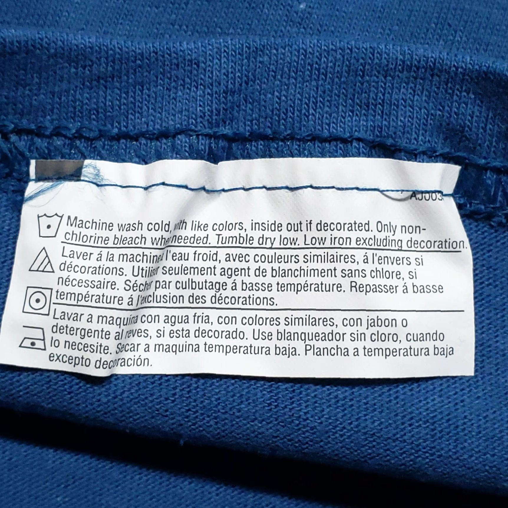Hanes Hanes Disneyland T-Shirt Men's S Blue Stitch Graphic Cotton Regular Fit Disney Cartoon Size US S / EU 44-46 / 1 - 6 Thumbnail