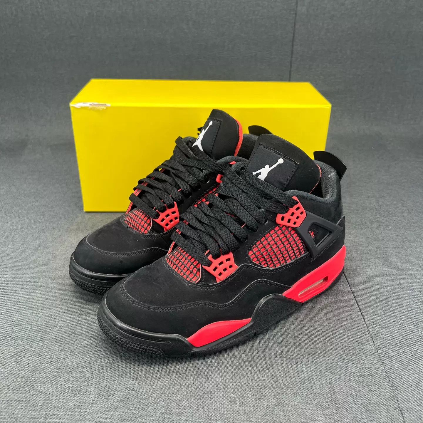Nike Air Jordan 4 Lei Gong 40 Near Mint Worn 2-3x Size US 7 / EU 40 - 1 Thumbnail