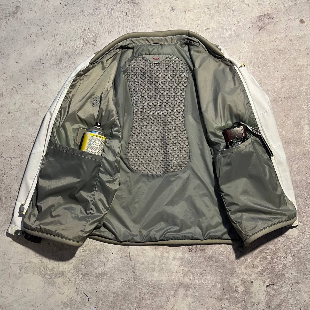 Tumi Tumi Travel Multi Pocket Size US M / EU 48-50 / 2 - 2 Thumbnail