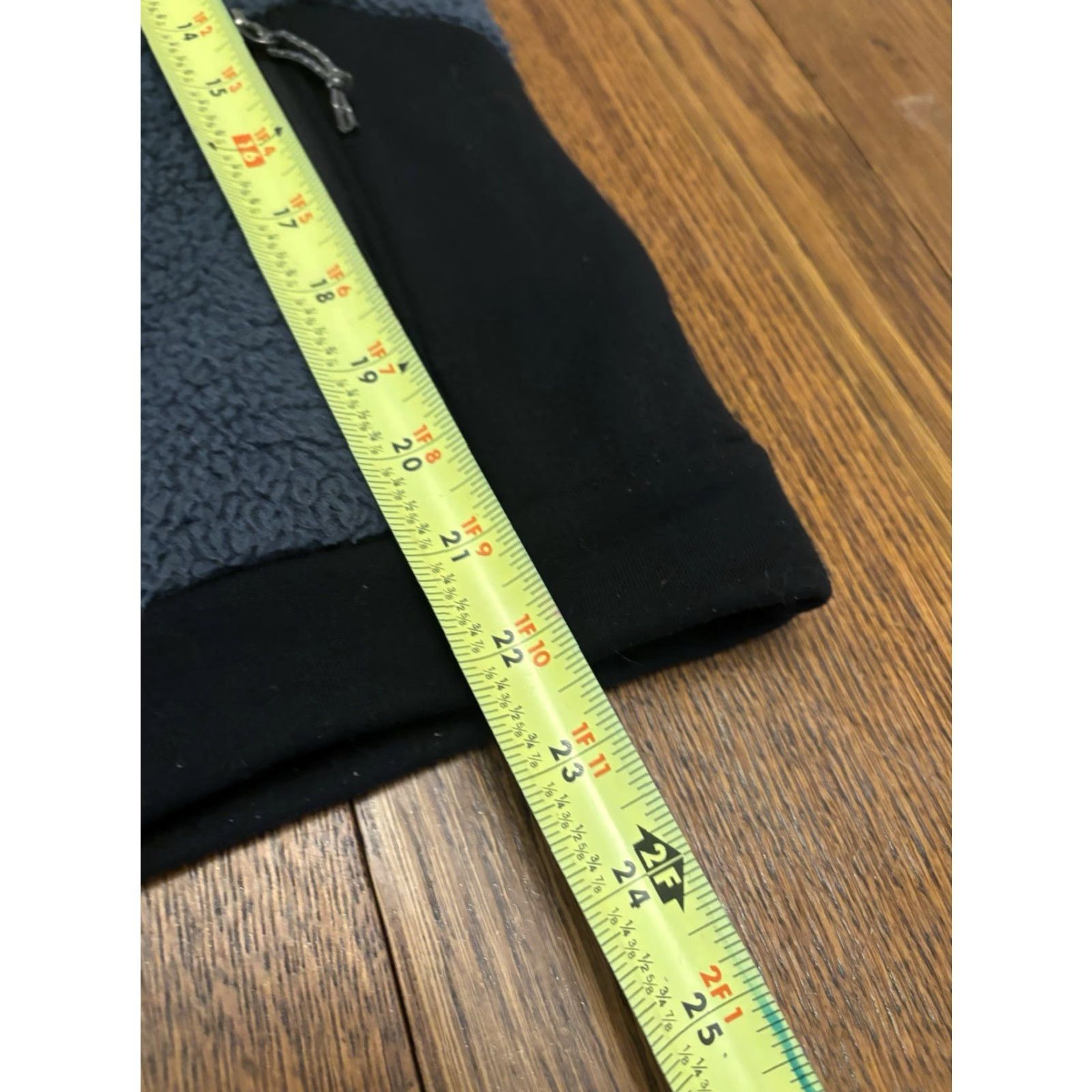 Mountain Hardwear Womens Mountain Hardwear Fleece Jacket Sz S Regular Long Sleeve Full Zip Pockets Multicolor Lightweight Casual Travel Workwear Size S / US 4 / IT 40 - 4 Thumbnail