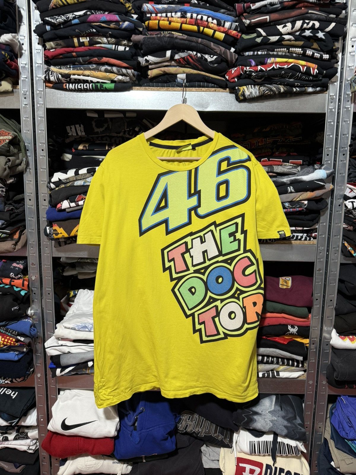 Yamaha Official Fan Club Valentino Rossi 46 The Doctor T-Shirt Size US XXL / EU 58 / 5 - 1 Thumbnail