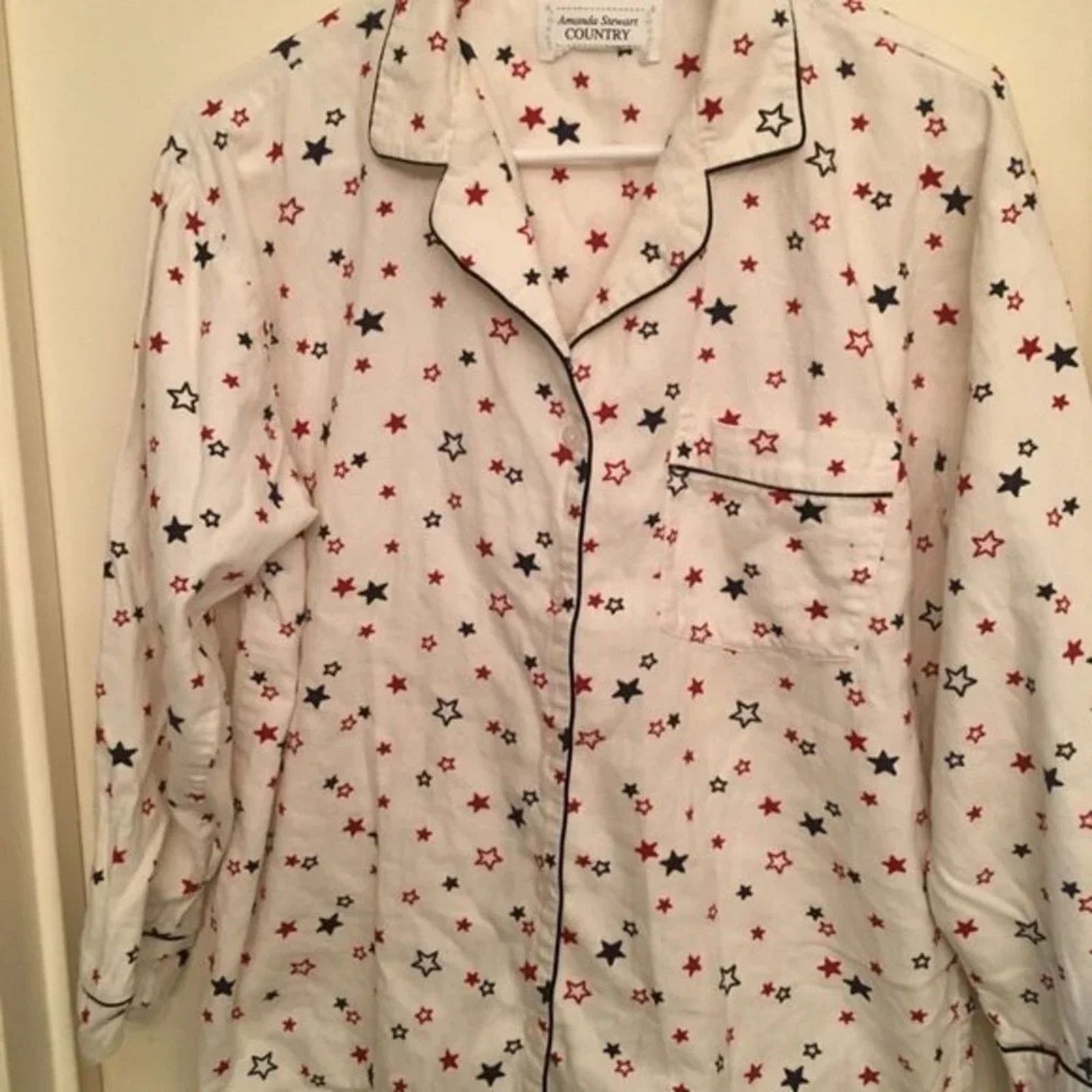 The Unbranded Brand Amanda Stewart pajama top, size tag is missing. Size M / US 6-8 / IT 42-44 - 1 Thumbnail