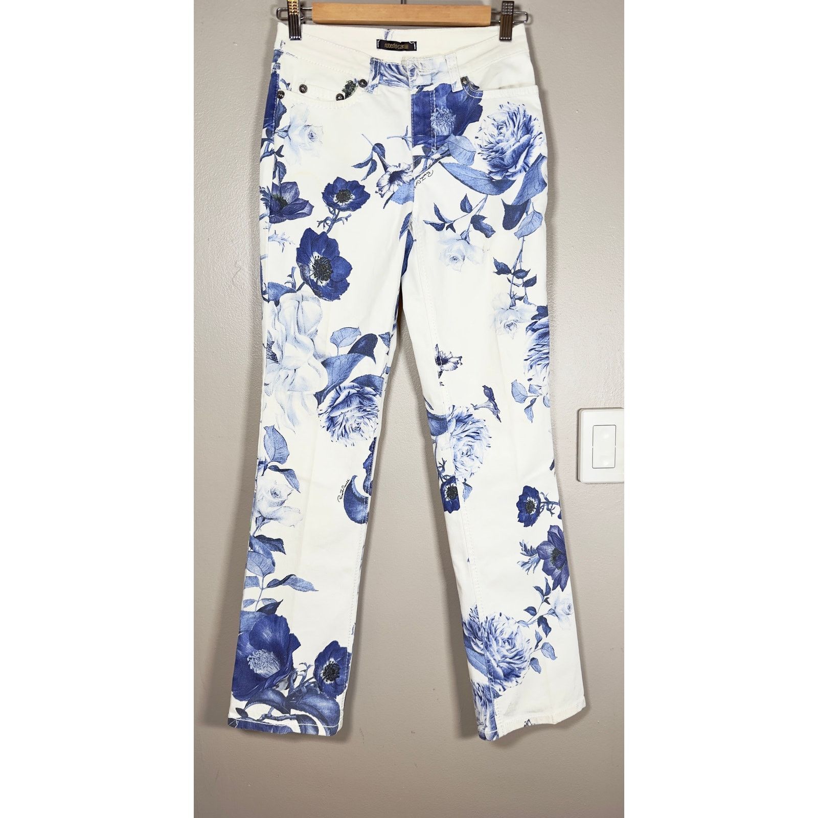 Roberto Cavalli Roberto Cavalli Floral Print Jeans size 38IT/2-4 US Size 27" / US 4 / IT 40 - 4 Thumbnail