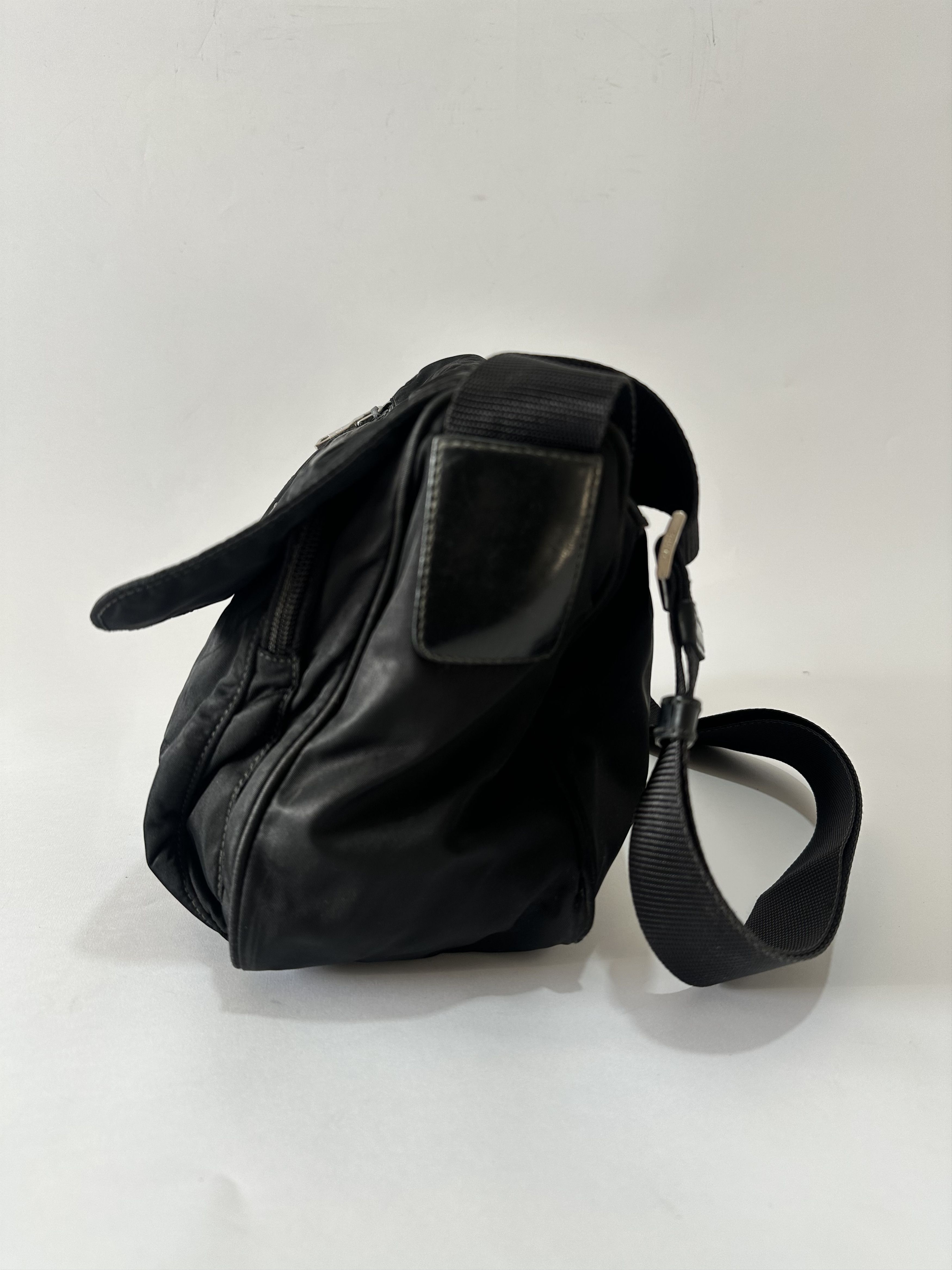 Prada PRADA Unisex Tessuto Nylon Messenger Bag Black Size ONE SIZE - 7 Thumbnail