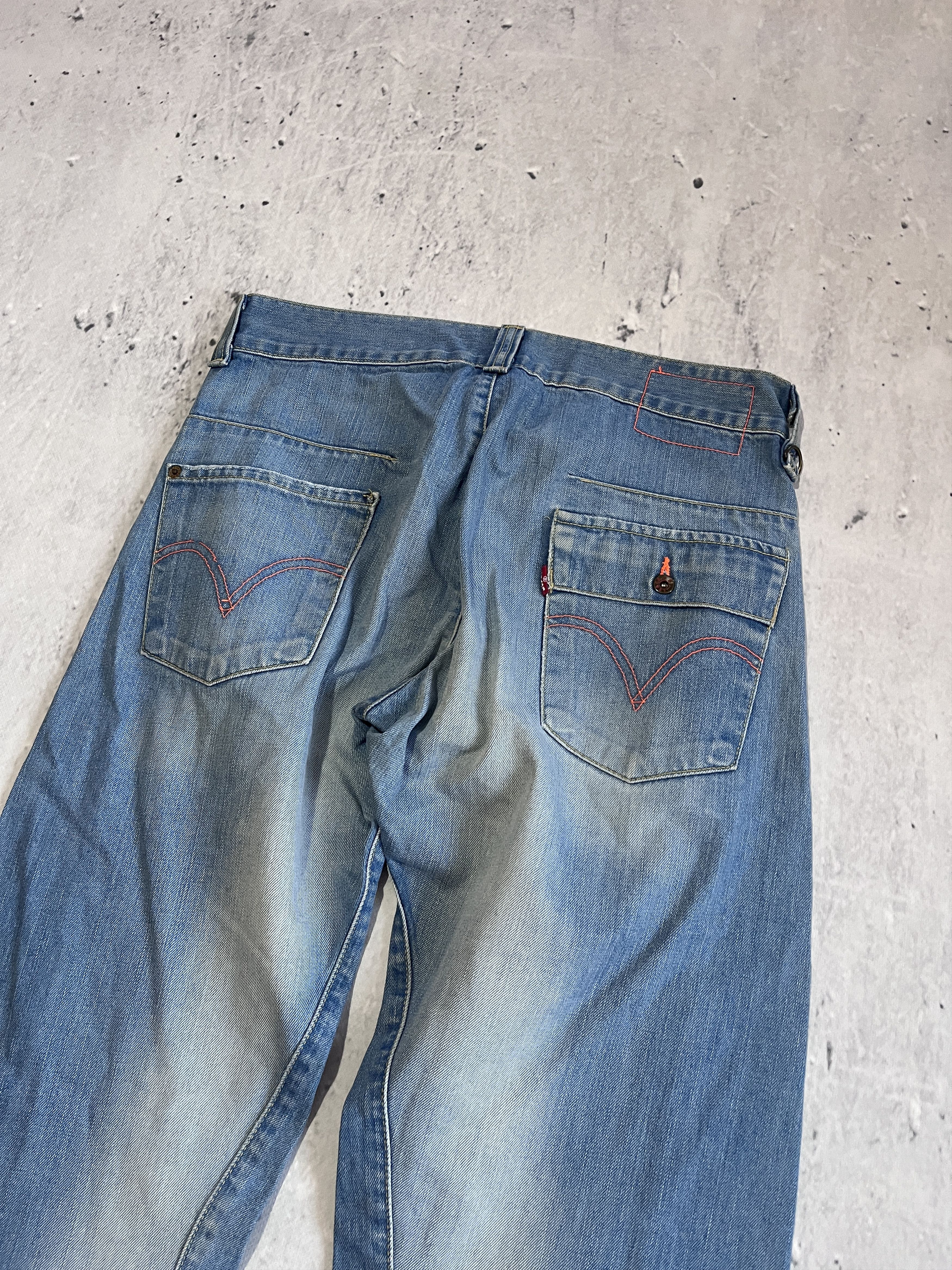 Levi's LEVI'S ENGINEERED JEANS 2004 TWISTED LEG VINTAGE Y2K DENIM Size US 31 - 10 Thumbnail