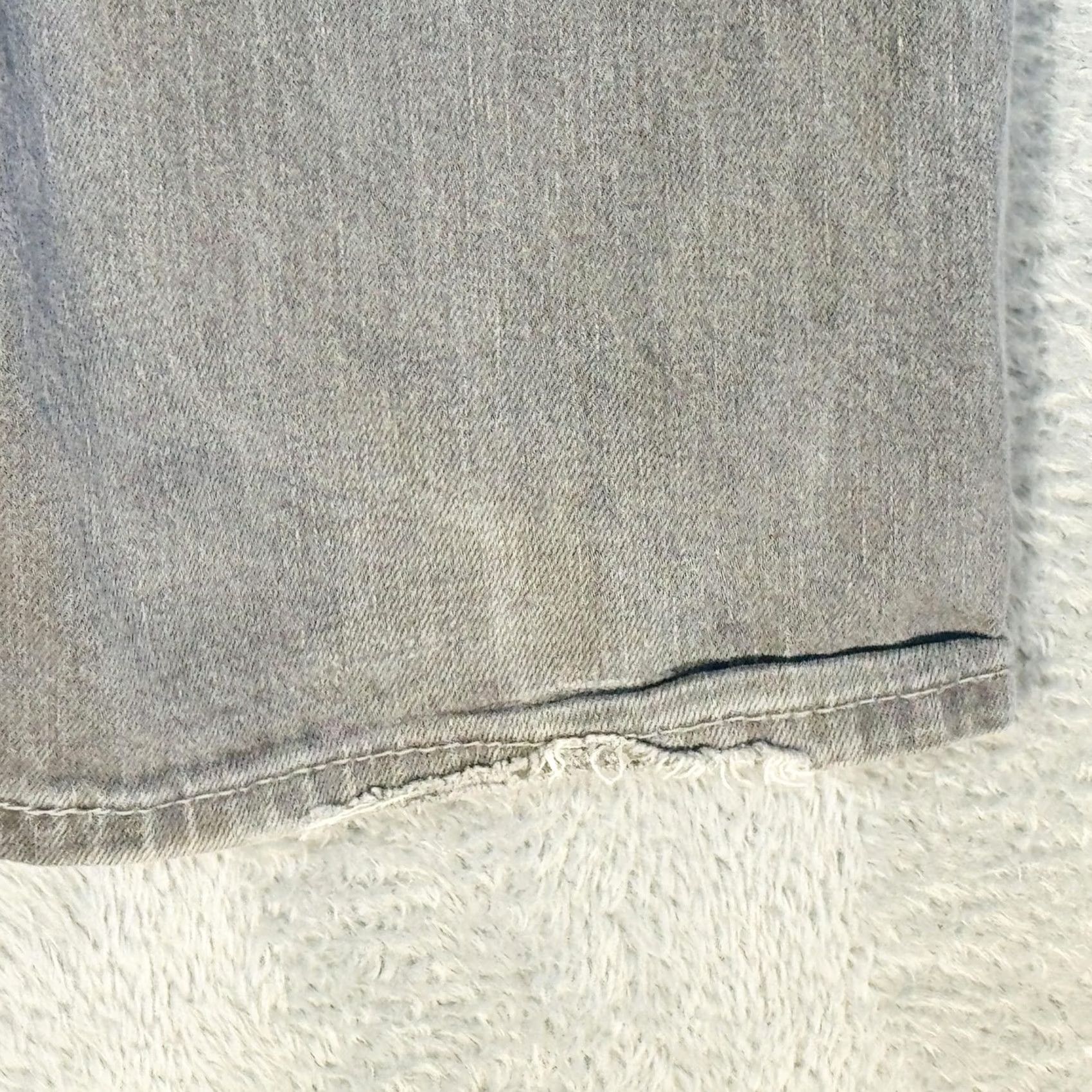 Levi's Levi's 514 Jeans Mens 36x30 Gray Light Wash Straight Denim Stretch Zip Fly Size US 36 / EU 52 - 5 Thumbnail