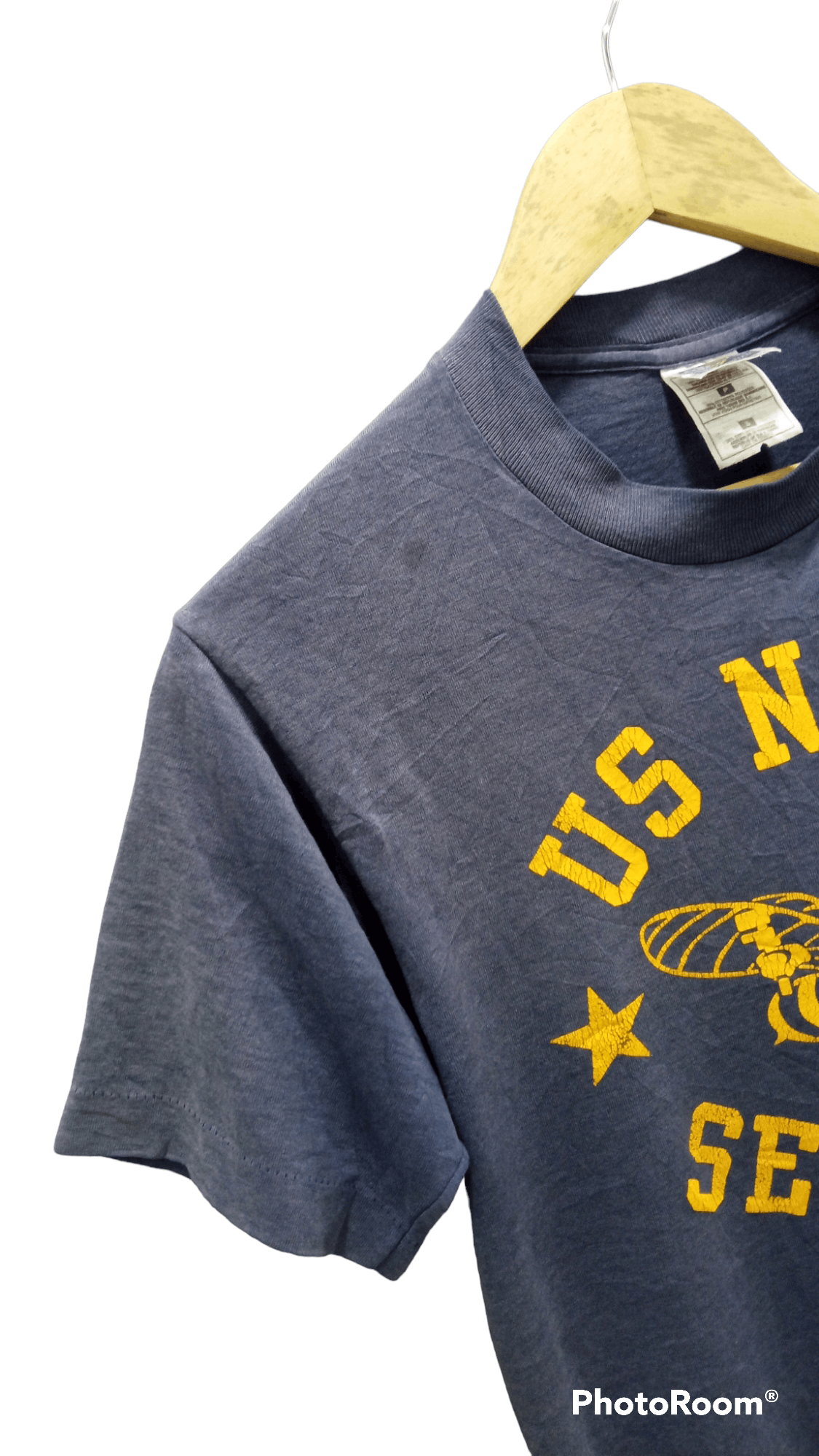 Fruit Of The Loom × Vintage 🔥🔥Vintage 90s USN US Navy Seabees T-Shirt Size US S / EU 44-46 / 1 - 7 Thumbnail
