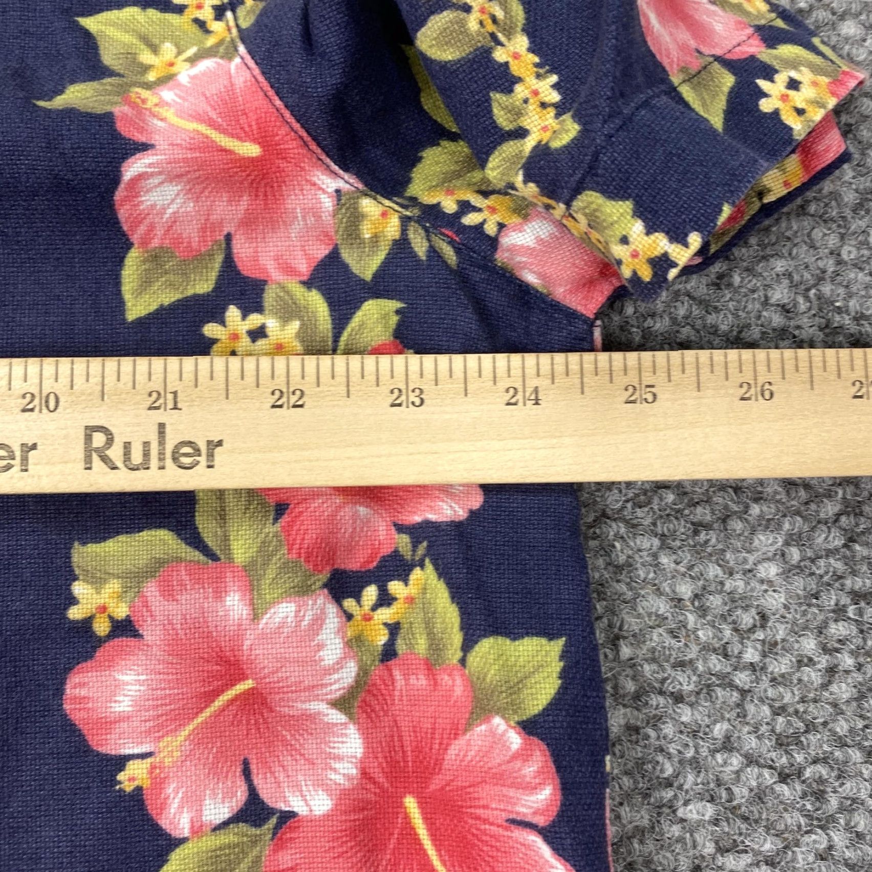Vintage VINTAGE? No. But: Lemon Grass Shirt Womens XL Navy Blue Hawaiian Hibiscus Linen Cotton Button-Up Collared Short Sleeve Floral Tropical Womens XL Blue Size XL / US 12-14 / IT 48-50 - 7 Thumbnail