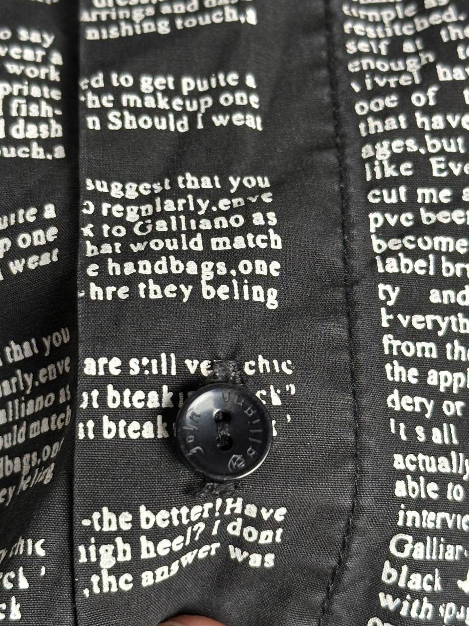 John Galliano JOHN GALLIANO NEWSPAPER PRINT LONG SLEEVES SHIRT Size M Size US M / EU 48-50 / 2 - 9 Thumbnail