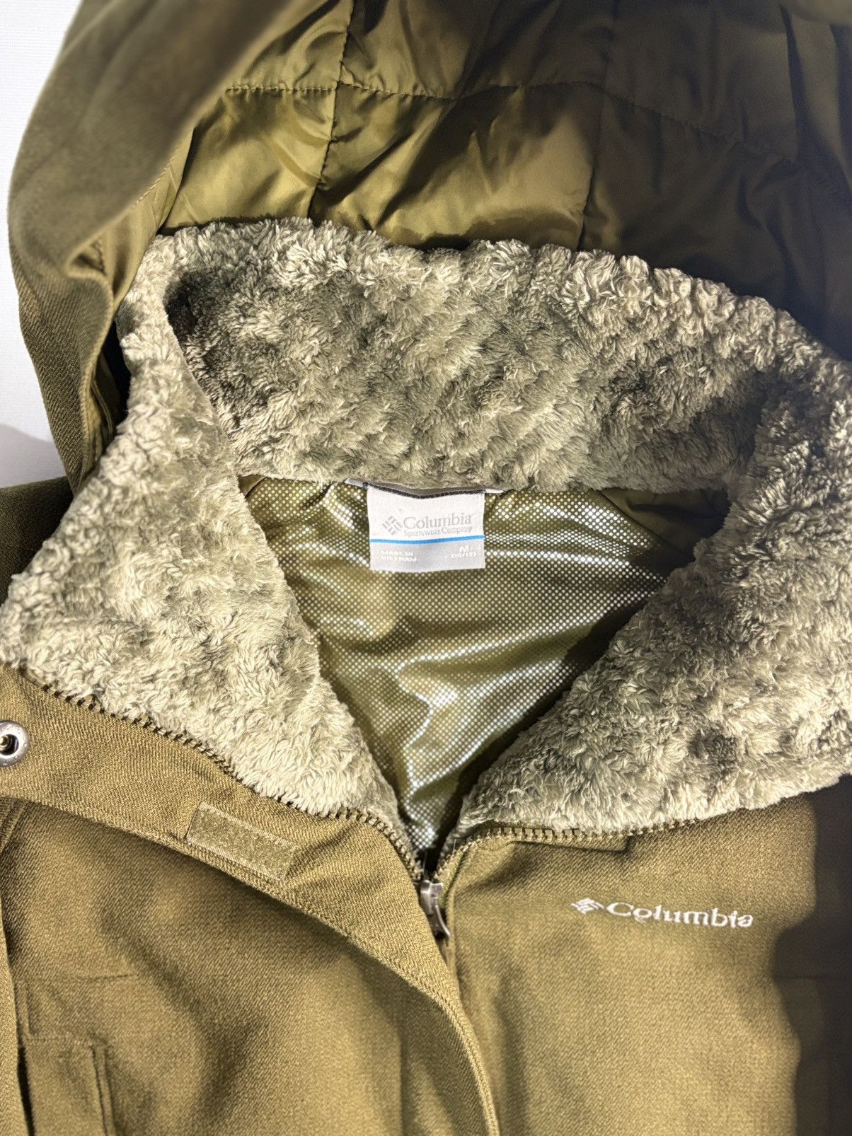 Columbia Columbia Women’s Omni-Heat Jacket Faux Fur Collar | $60 Size M / US 6-8 / IT 42-44 - 4 Thumbnail