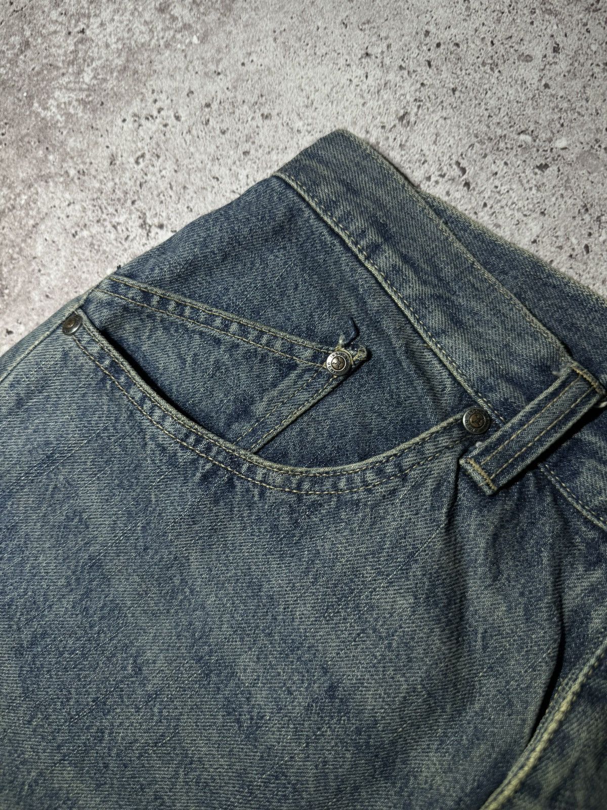 Oakley × Vintage Oakley Vintage y2k Rap Streetwear Rare Baggy Denim Jeans Size US 32 / EU 48 - 9 Thumbnail