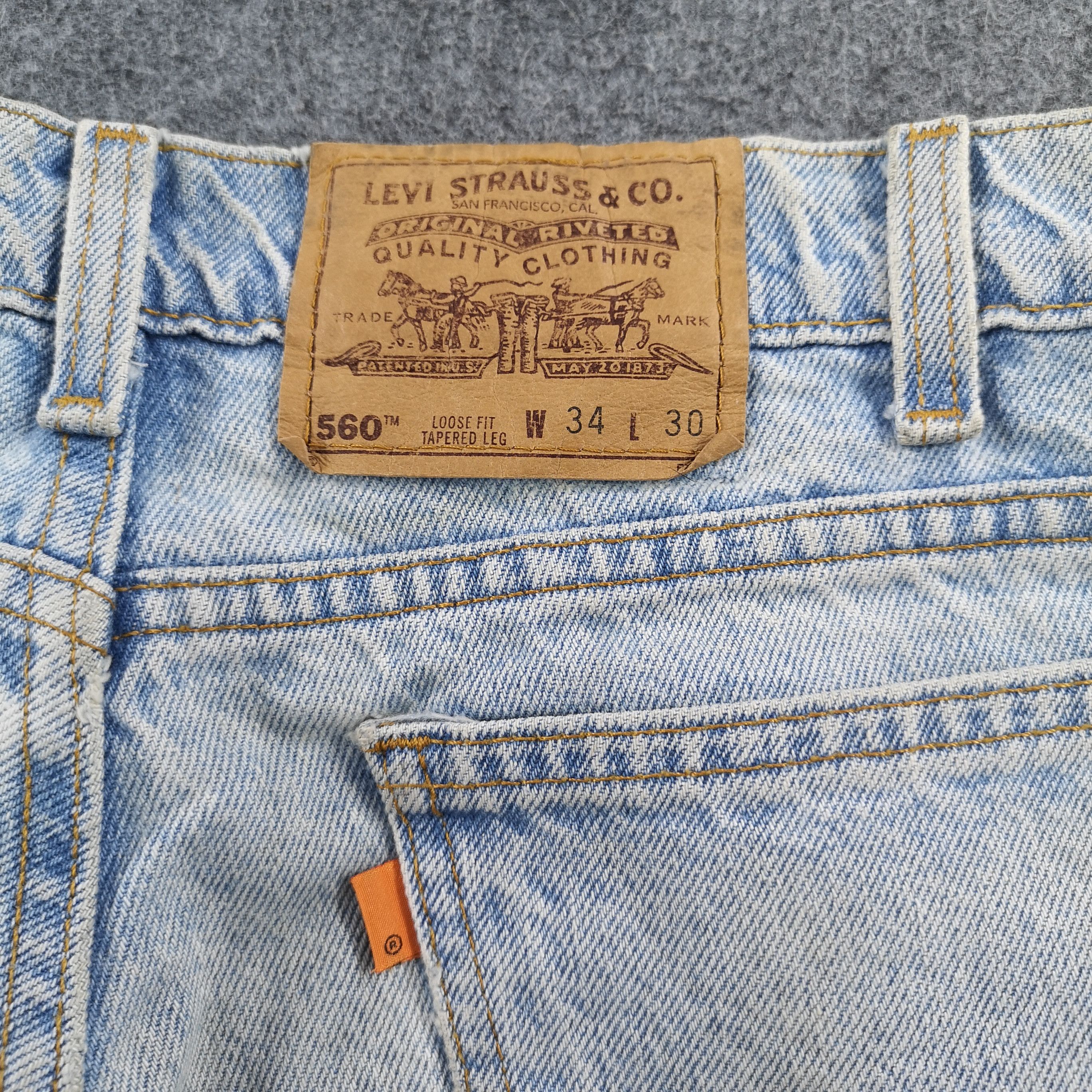 Levi's × Vintage Vintage Light Wash Levis 560 Orange Tab Jeans -JM1070 Size US 34 / EU 50 - 6 Thumbnail
