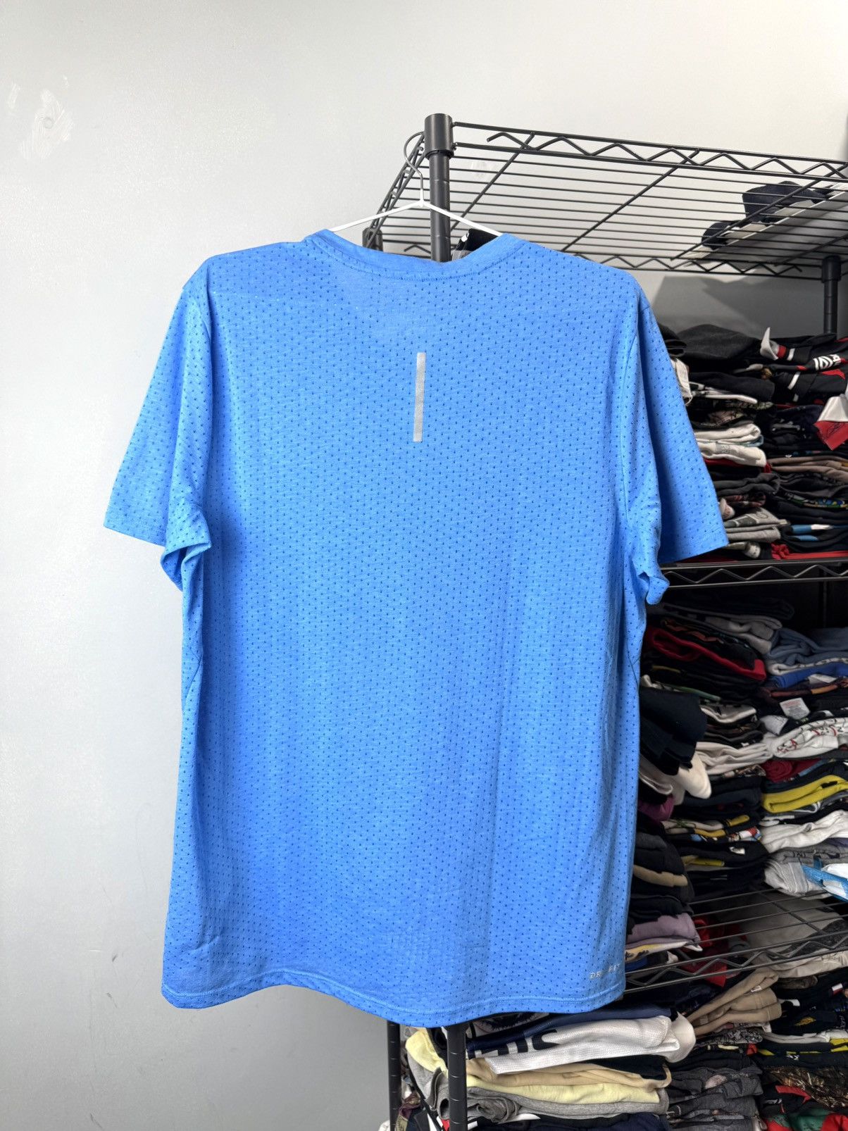 Nike Nike Running Mesh T Shirt Reflective Size US L / EU 52-54 / 3 - 6 Thumbnail