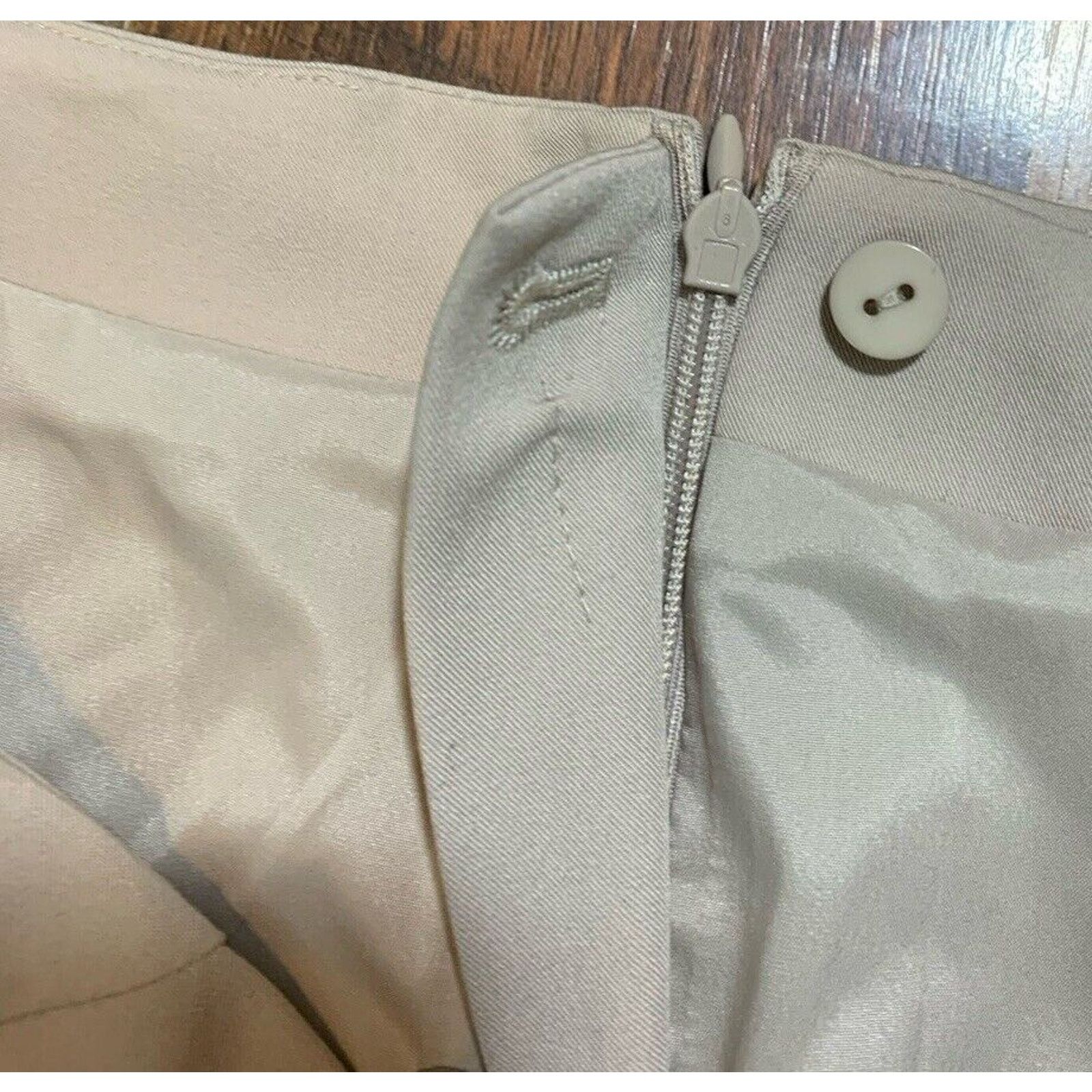 Tommy Hilfiger Tommy Hilfiger Pencil Skirt Khaki Knee Length Size 8 NWT Size 30" / US 8 / IT 44 - 8 Thumbnail