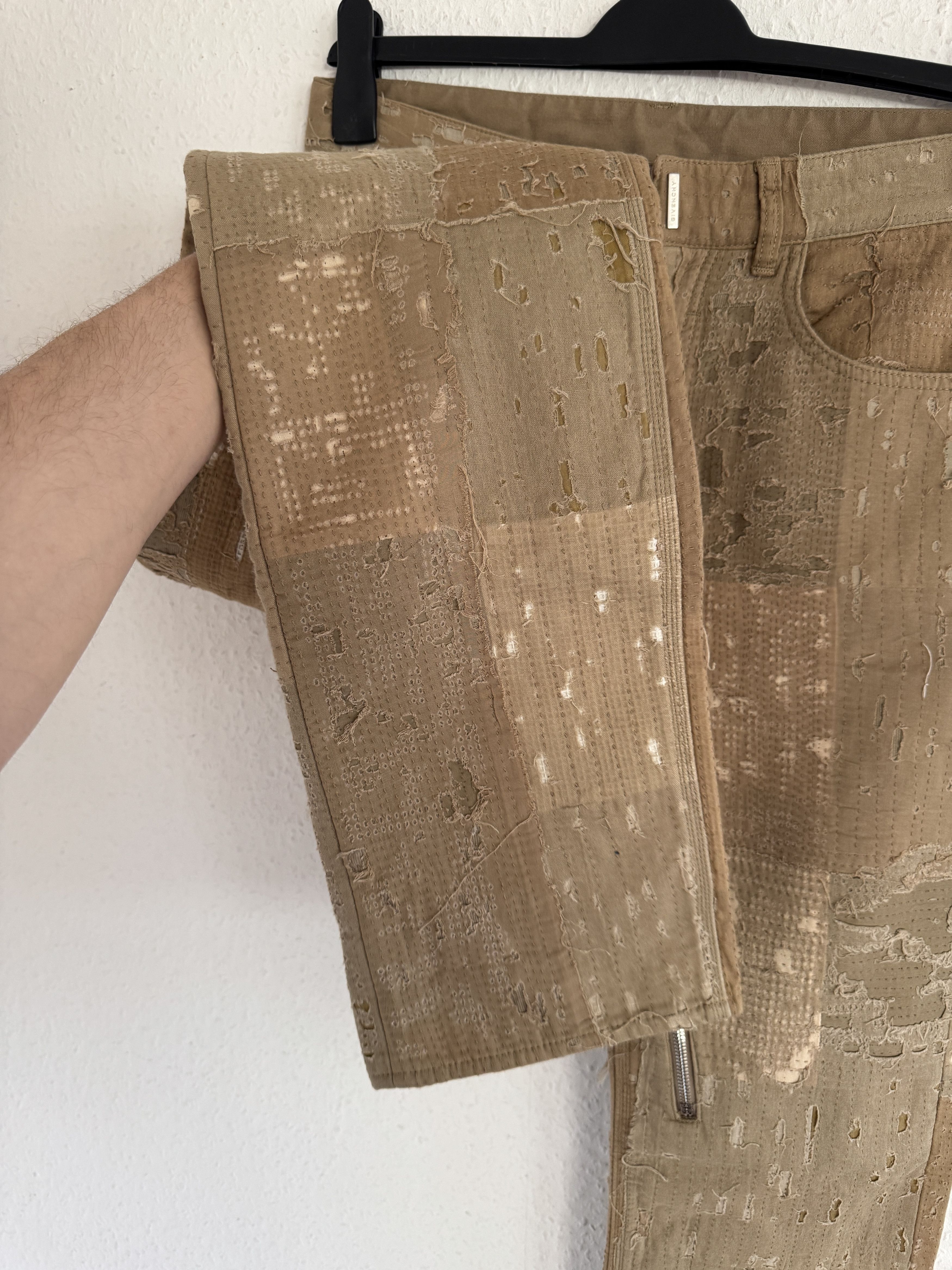 Givenchy Beige Boro Jeans Size US 31 - 6 Thumbnail