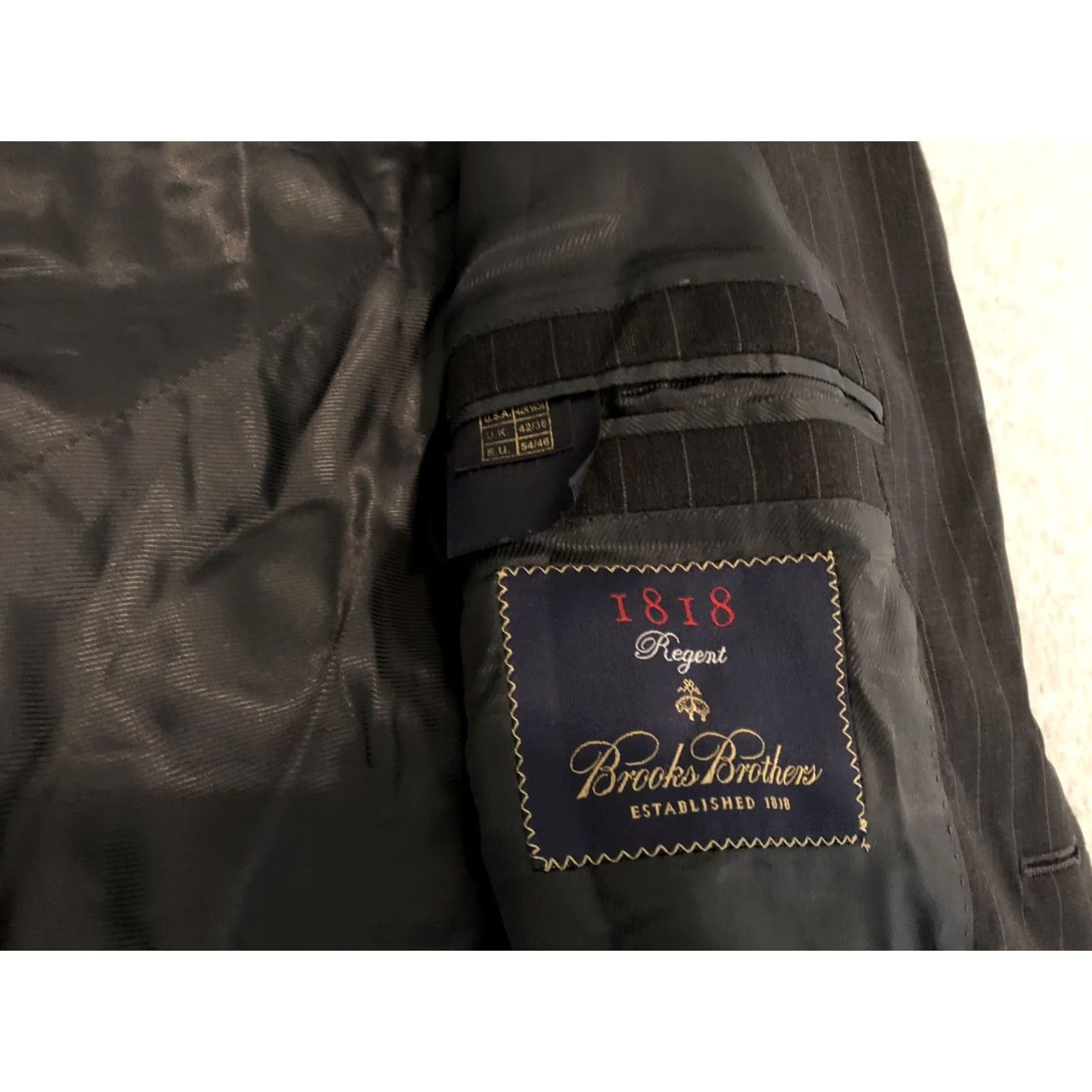 Brooks Brothers Brooks Brothers 1818 Regent Striped Blazer Jacket Regular 42R Wool Charcoal Black Two Button Mens Suit Jacket Size 42R - 4 Thumbnail