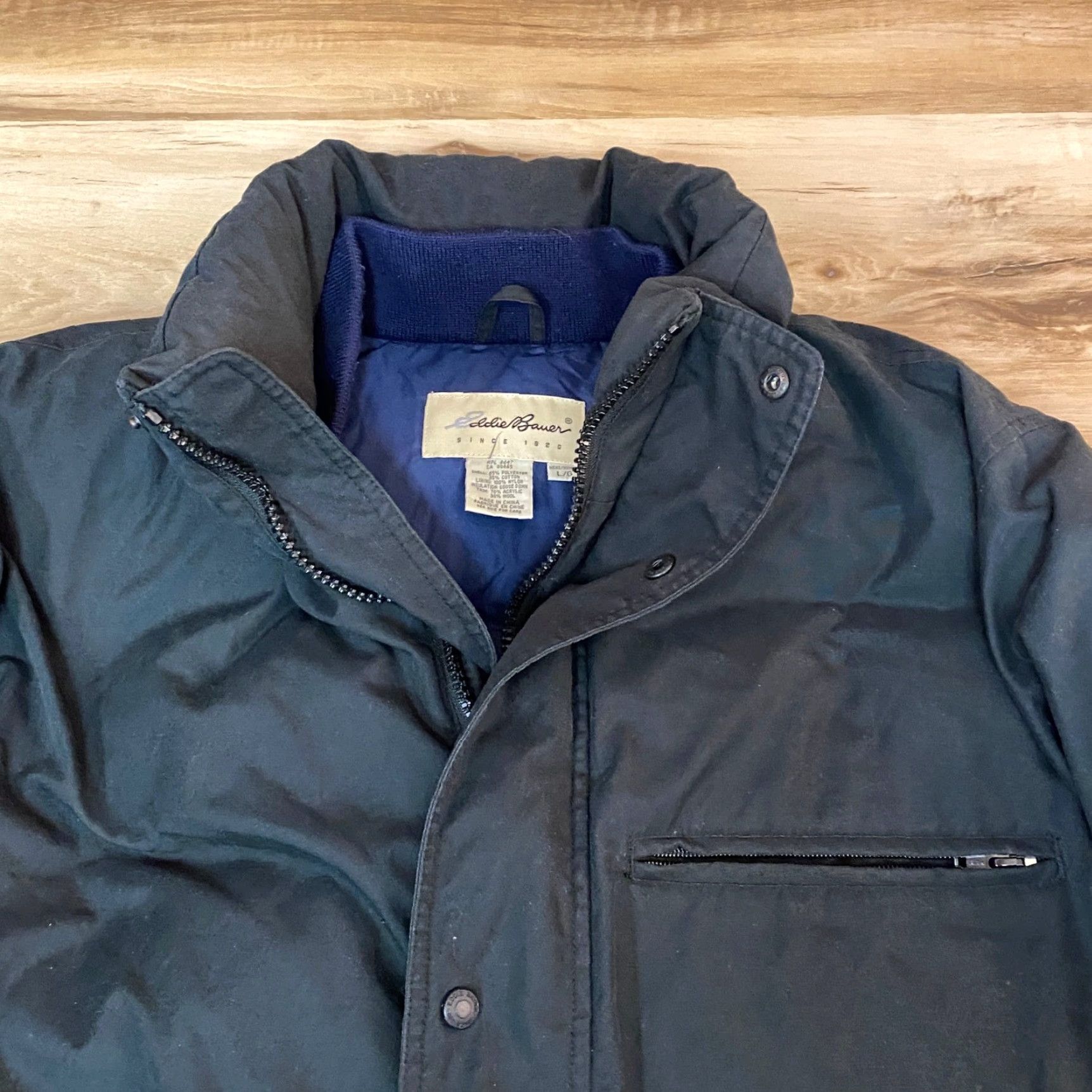 Eddie Bauer VINTAGE Eddie Bauer Parka Coat Mens L Black Goose Down Heavy Winter Coat Full Zip Snap Drawstring Pockets 90s Outdoor Utility Size US L / EU 52-54 / 3 - 3 Thumbnail