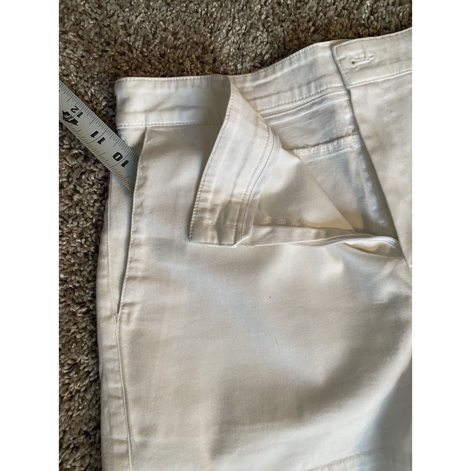 Lacoste Lacoste Tennis Shorts white sz 8/40 Vintage Size 30" / US 8 / IT 44 - 6 Thumbnail