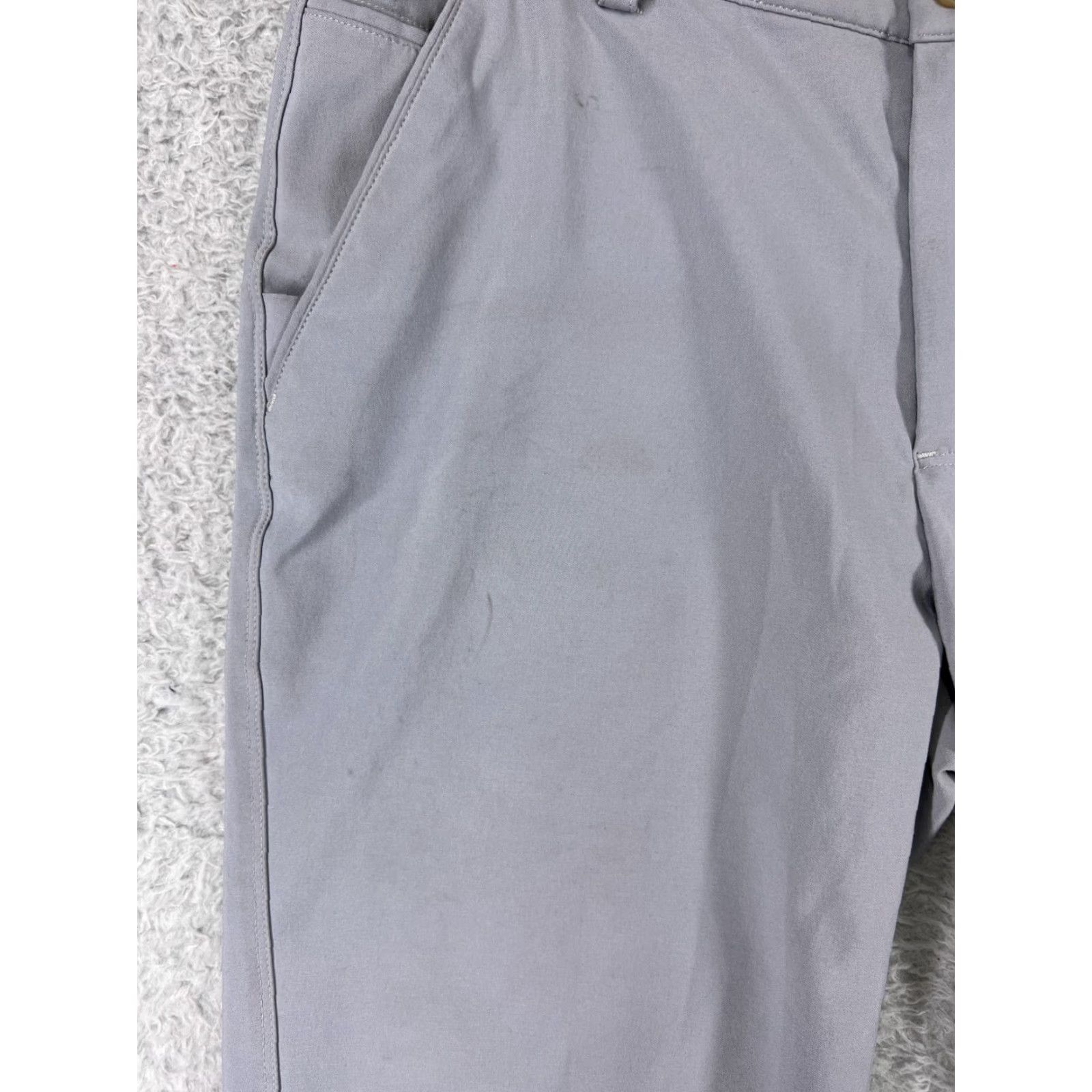 Vintage Greg Norman Shorts Mens 30 Gray Golf Comfort Waistband Polyester Blend Size US 30 / EU 46 - 3 Thumbnail