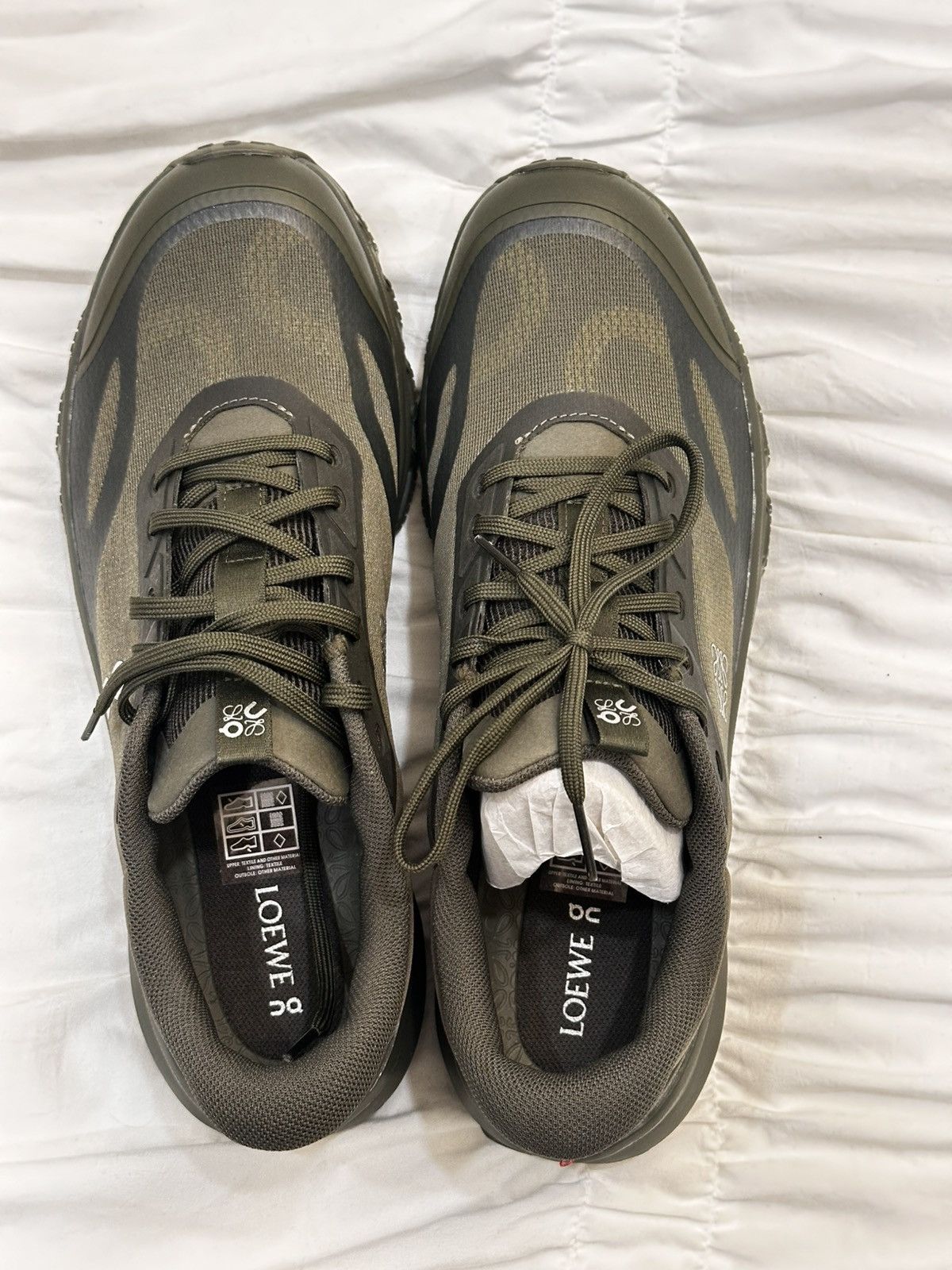 Loewe × On On Cloud x Loewe Men's Green Athletic Shoes Size US 10 / EU 43 - 5 Thumbnail