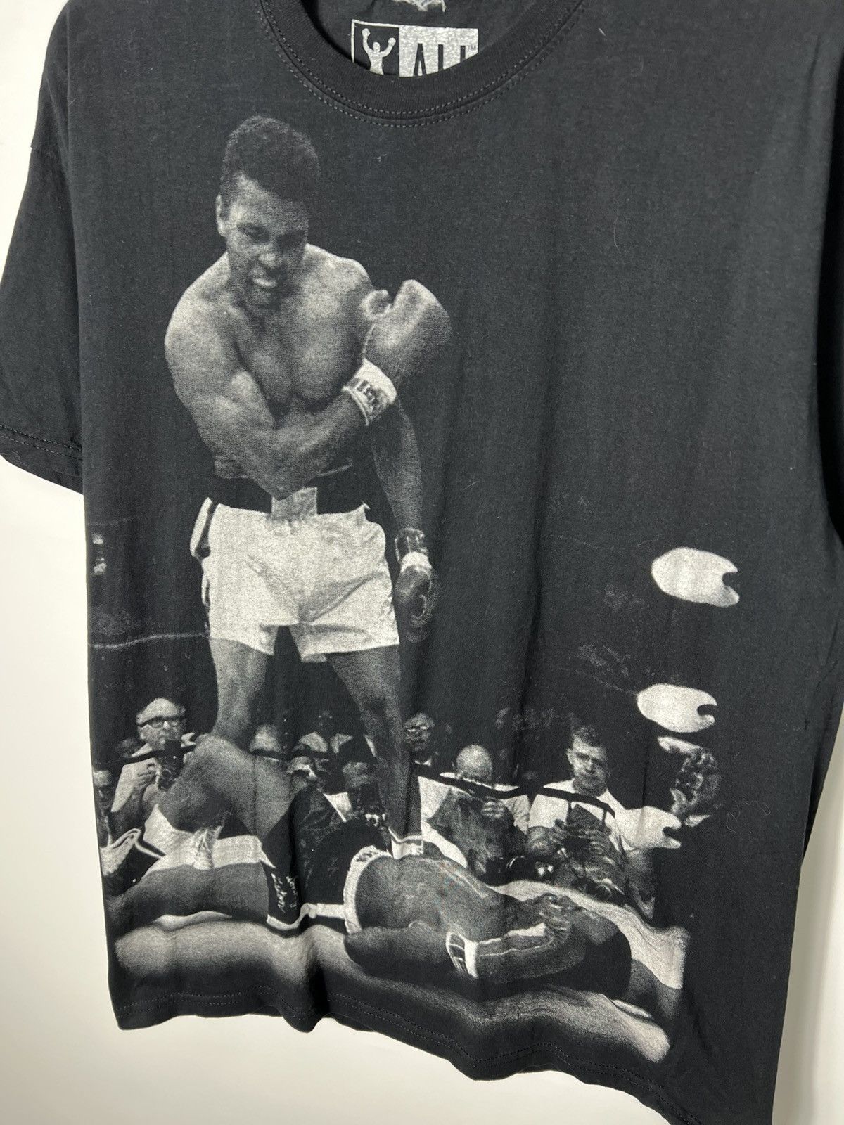 Vintage Vintage Muhammad Ali VS Sonny Liston Knockout Boxing T-Shirt Size US M / EU 48-50 / 2 - 2 Thumbnail