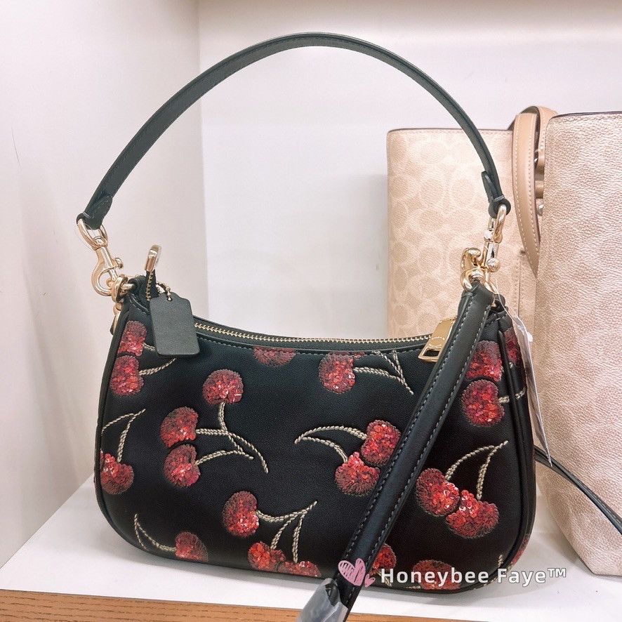 Coach Teri Shoulder Bag With Cherry Print CCZ16 Size ONE SIZE - 2 Thumbnail