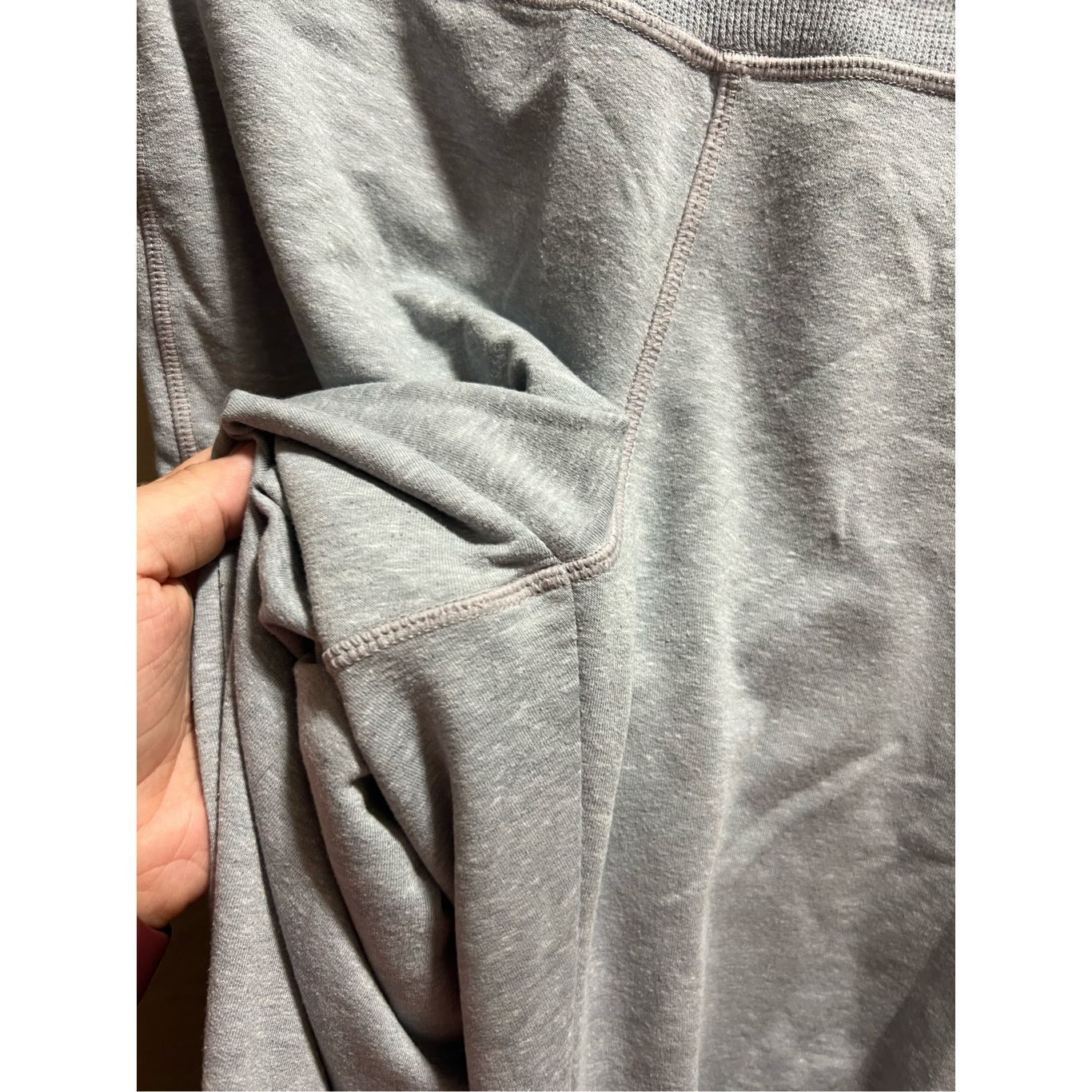 Athleta Athleta Jogger Sweatpants Woman’s Size Small Size 26" / US 2 / IT 38 - 5 Thumbnail