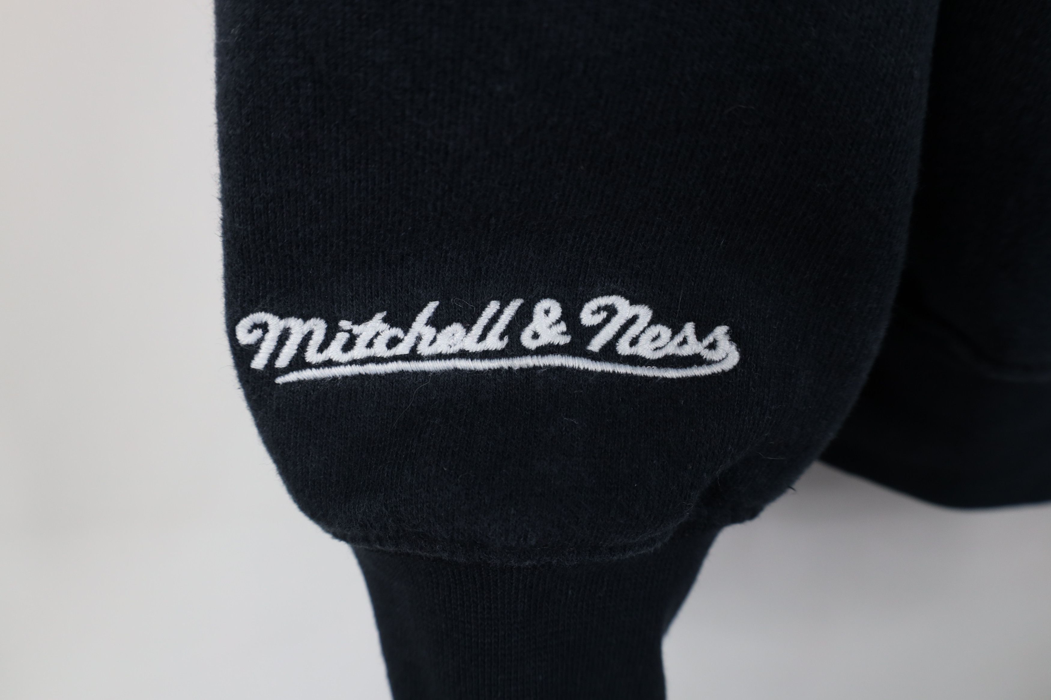 Mitchell & Ness Retro Mitchell & Ness Oakland Raiders Football Sweatshirt Size US L / EU 52-54 / 3 - 6 Thumbnail