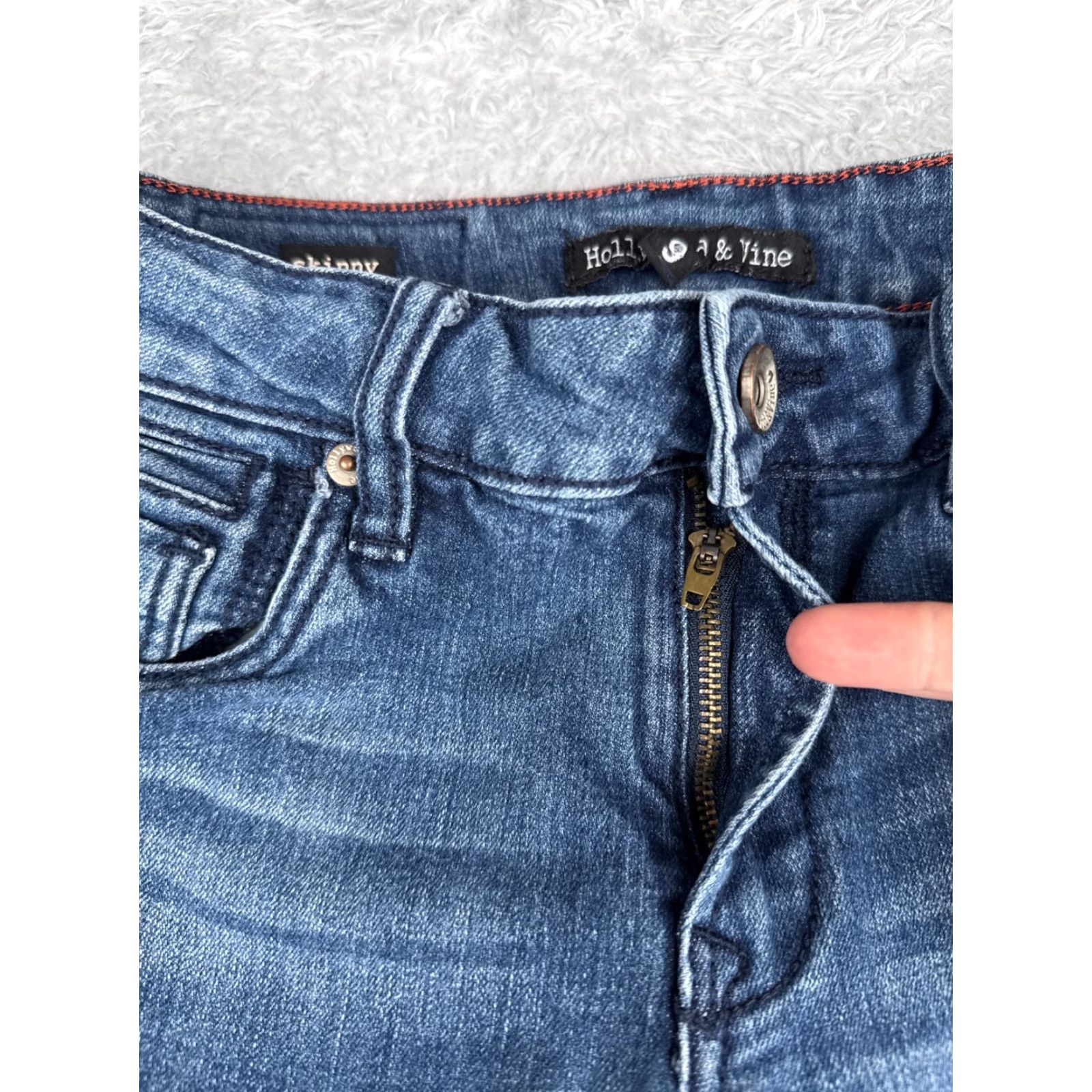 Levi's Levi's Jeans Juniors 9 Blue Denim Distressed Skinny Mid 28x29 Cotton 5-Pocket Design Regular Women's Vintage No N/A Size 30" / US 8 / IT 44 - 5 Thumbnail