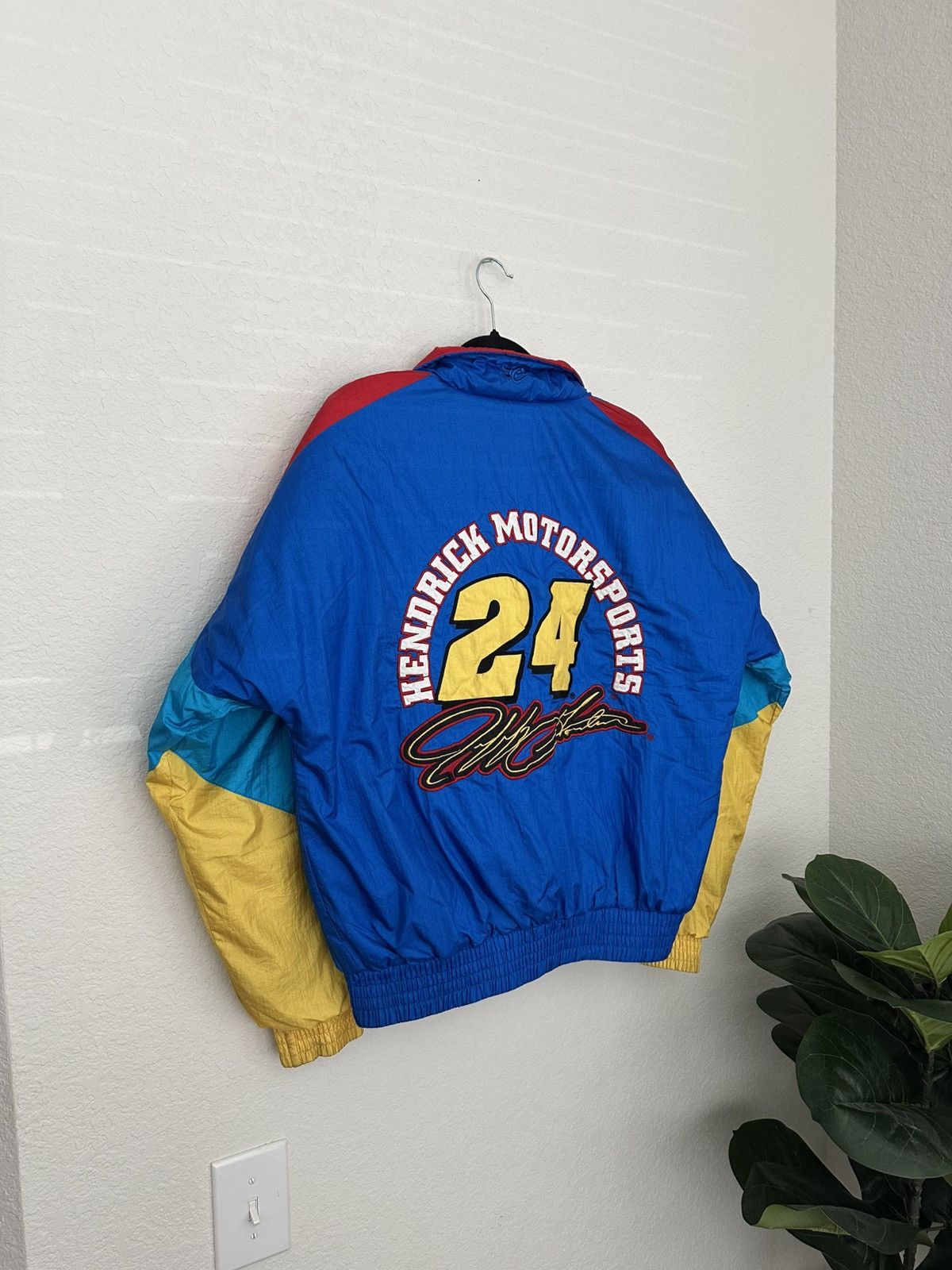 Chase Authentics × NASCAR × Vintage Vintage Chase Authentics Jeff Gordon Hendrick Motorsports Size US S / EU 44-46 / 1 - 1 Thumbnail