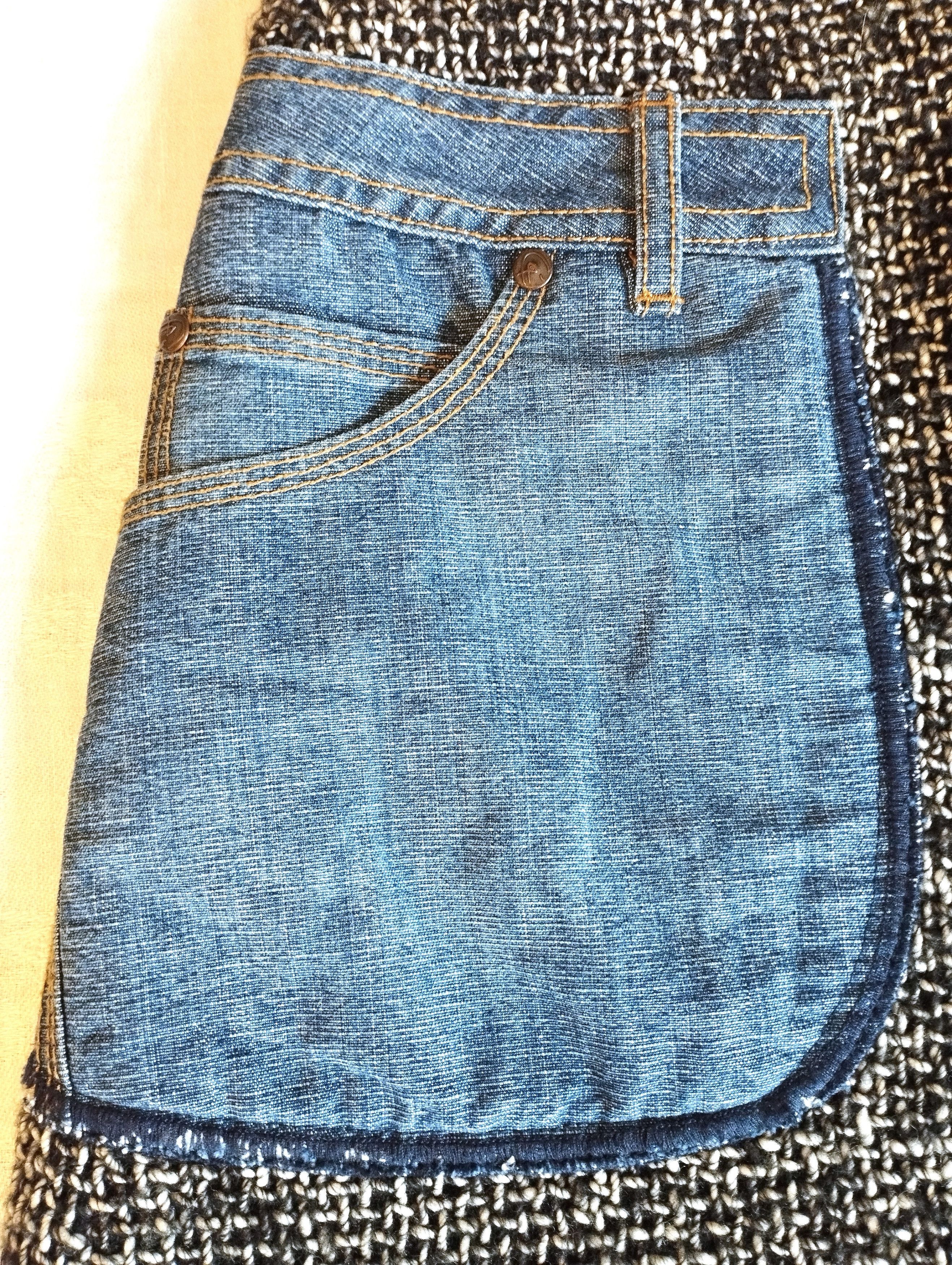 Christian Lacroix Christian Lacroix Jupe Holster T XS/S Size 25" / US 0 / IT 36 - 7 Thumbnail