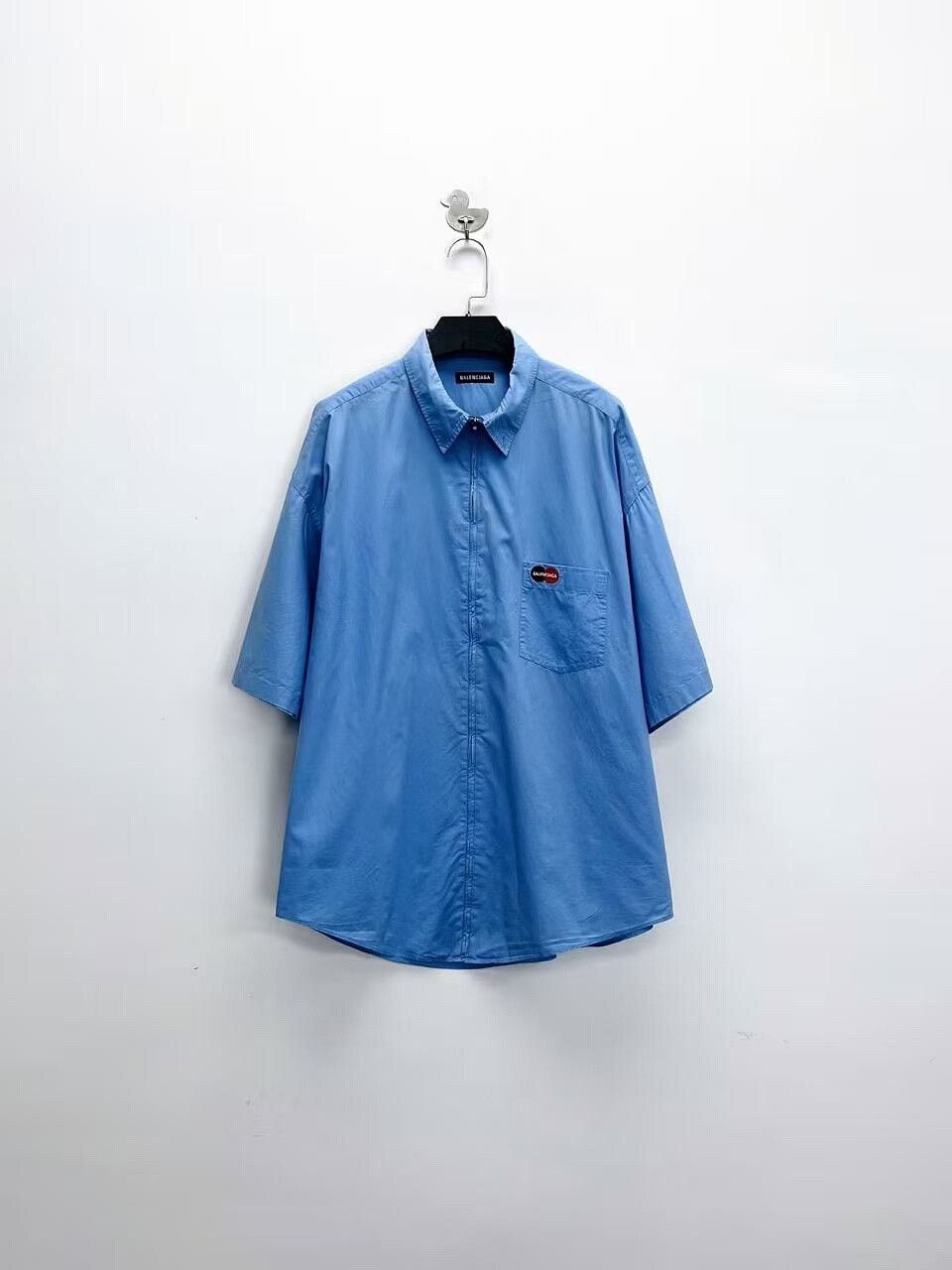 Balenciaga balenciaga blue pocket logo short sleeve shirt Size US L / EU 52-54 / 3 - 1 Thumbnail