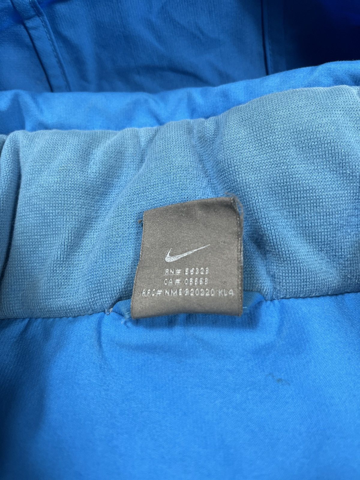 Nike Nike Puffer Vest Vintage Size US L / EU 52-54 / 3 - 5 Thumbnail