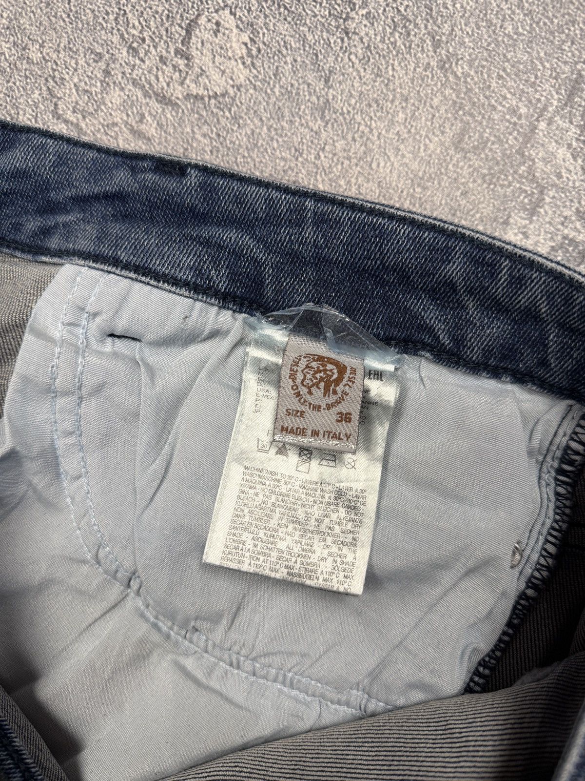 Diesel Vintage Y2K Diesel jeans denim faded stretwear style size 36 Size 25" / US 0 / IT 36 - 16 Thumbnail