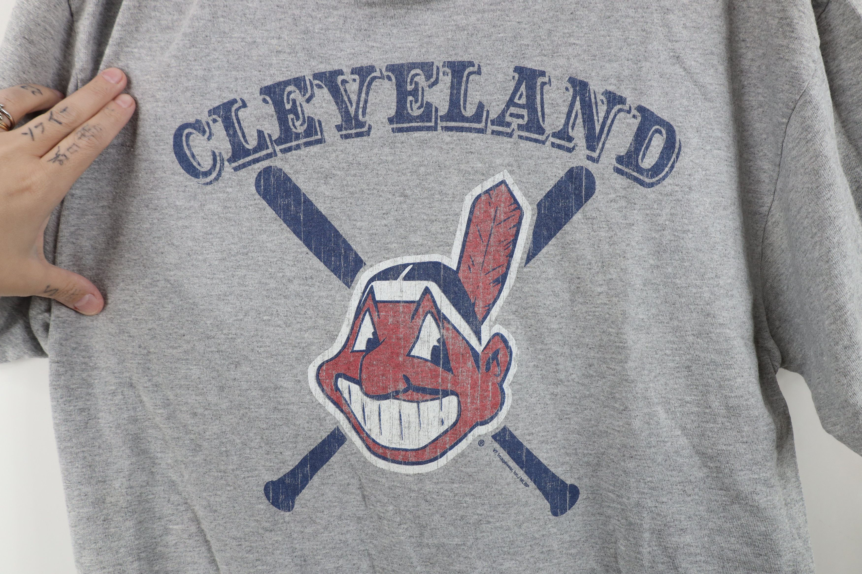 Vintage Vintage Y2K Cleveland Indians Baseball Short Sleeve T-Shirt Size US XL / EU 56 / 4 - 4 Thumbnail