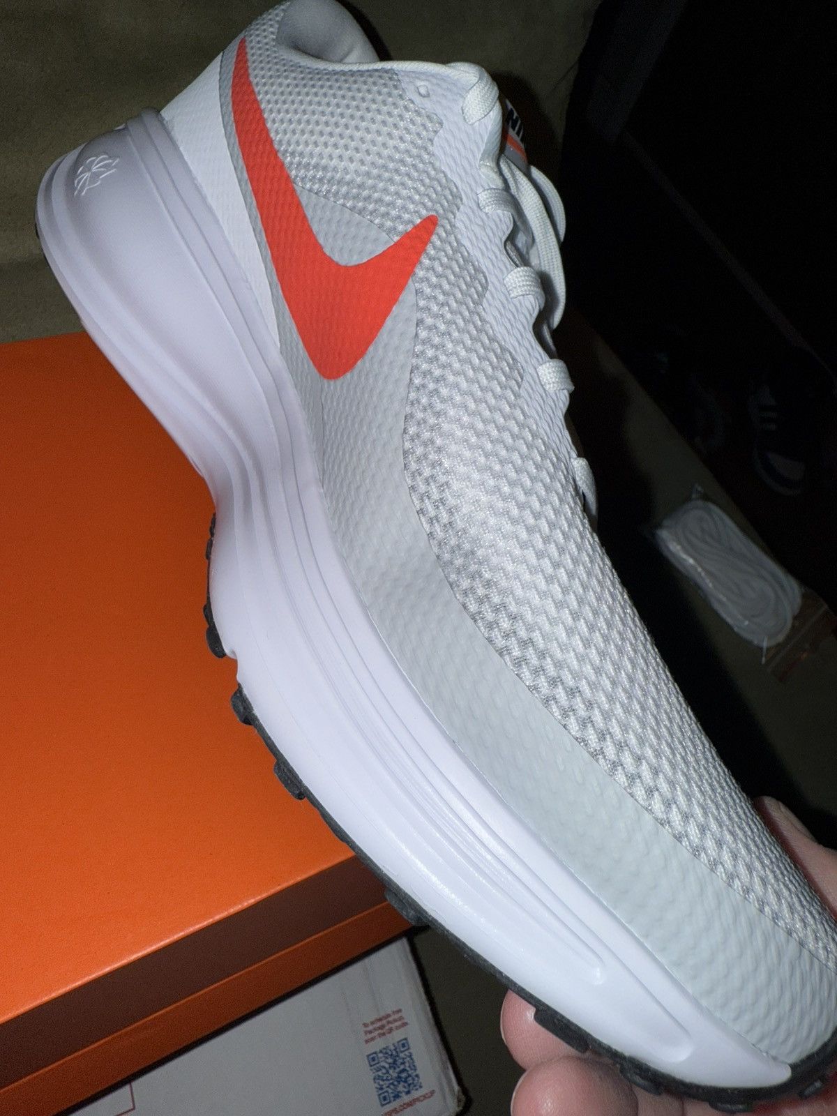 Nike Nike Revolution 8 Wide sz14 New in OG Box! White/Crimson Red Size US 14 / EU 47 - 18 Thumbnail