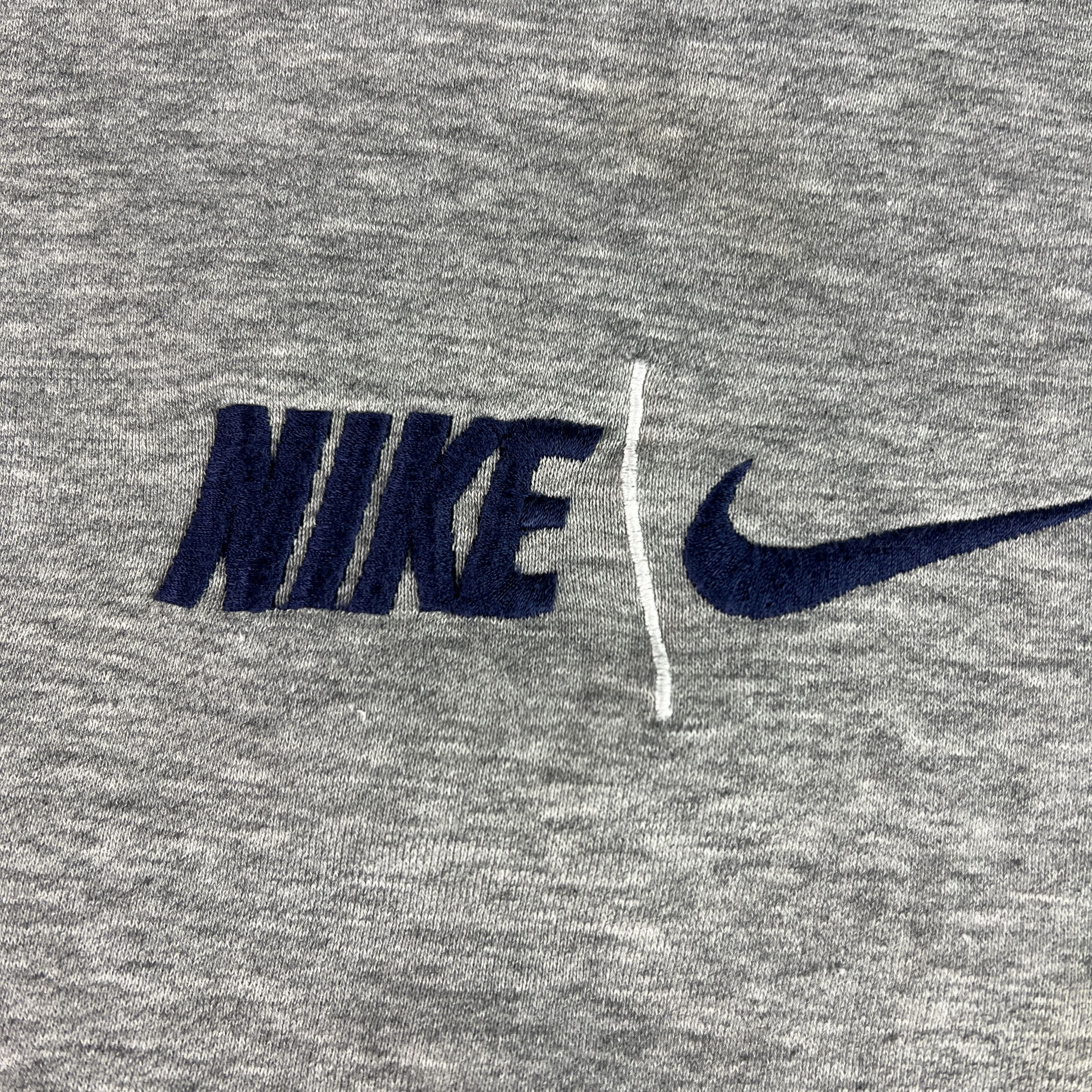 Nike VTG 90s Nike Sweatshirt Grey & Blue Logo Thrashed Crewneck Size US XL / EU 56 / 4 - 7 Thumbnail