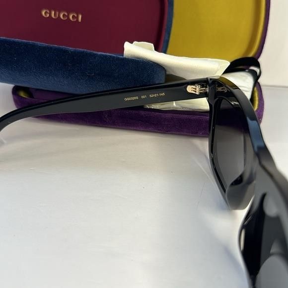 Gucci New Authentic GUCCI Square Frame Sunglasses GG0326S Black Size ONE SIZE - 4 Thumbnail